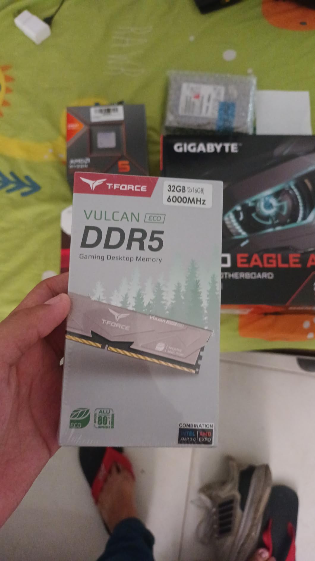 TEAMGROUP T-Force Vulcan DDR5 32GB (2x16GB) 6000MHz (PC5-48000) CL38 Desktop Memory Module Ram (Black) for Chipset 600 700 Series XMP 3.0 Ready - FLBD532G6000HC38ADC01 customer photo 1