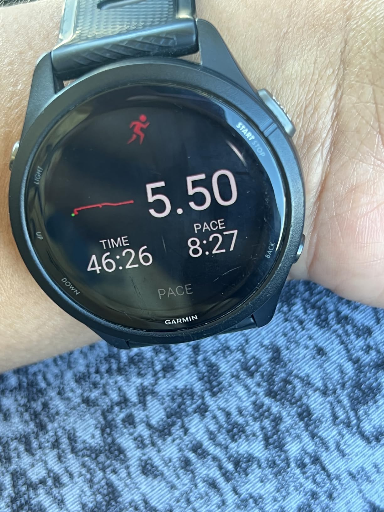 Garmin Forerunner 265 Running Smartwatch, Colorful AMOLED Display, Training Metrics and Recovery Insights, Black and Powder Gray customer photo 1