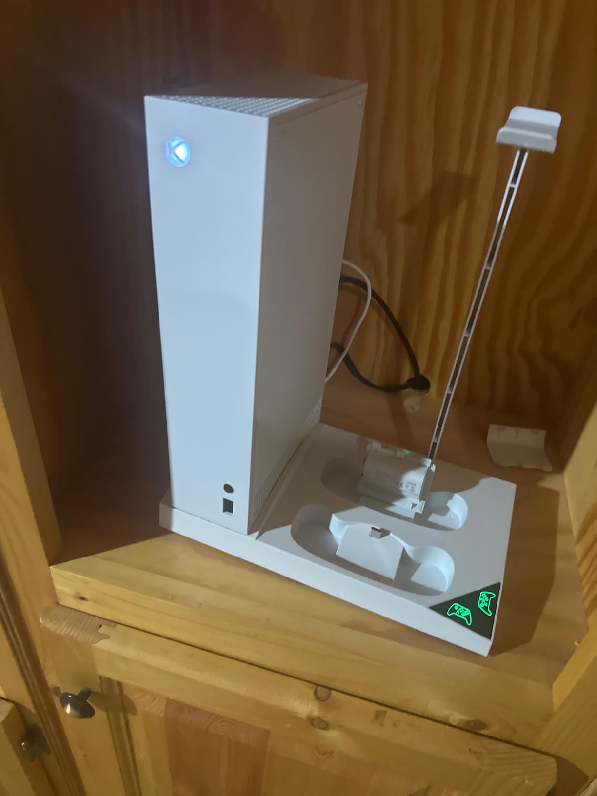 Xbox Series S | Digital Gaming Console | 512GB SSD customer photo 2
