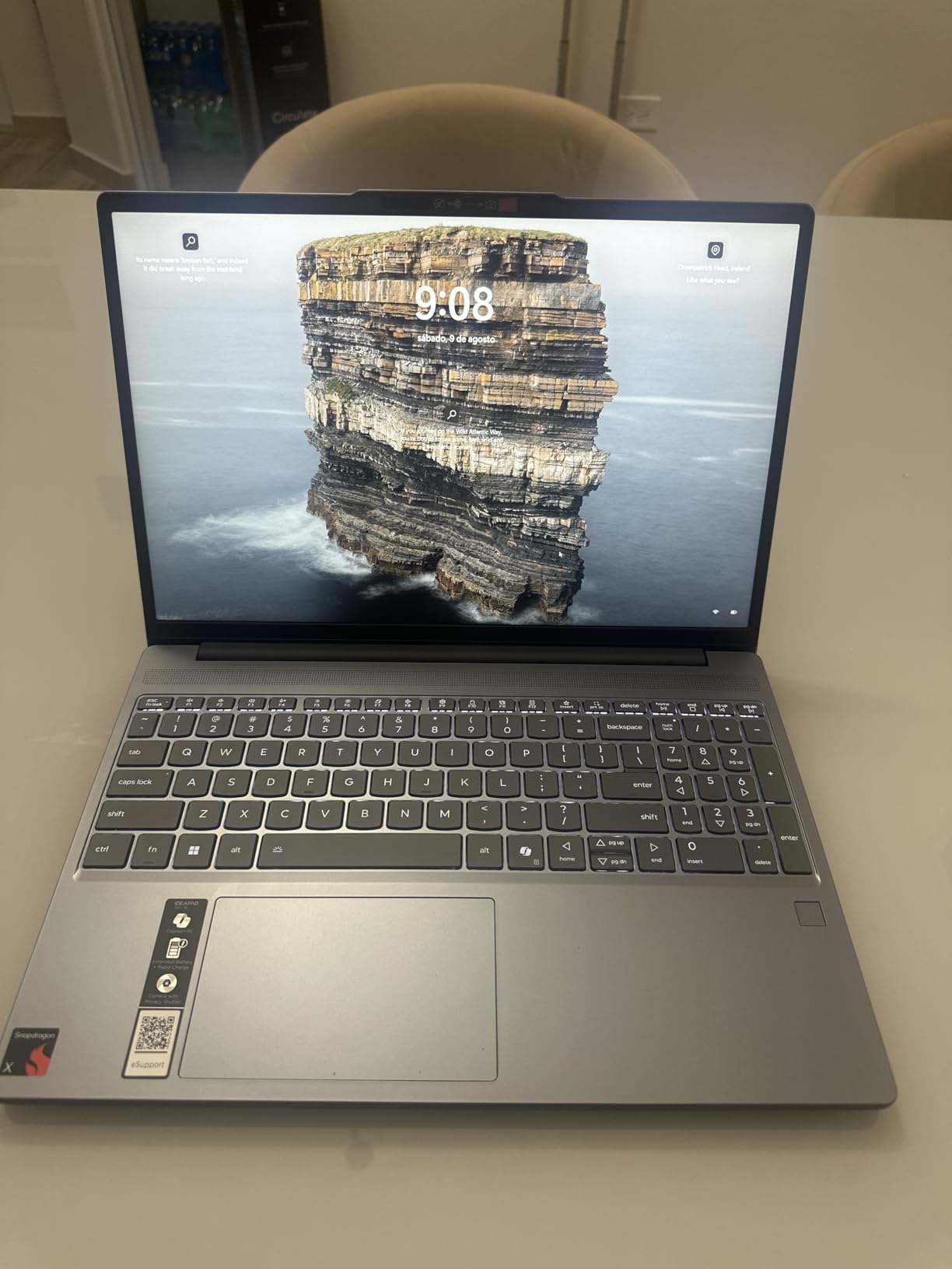 Lenovo IdeaPad Slim 3X customer photo 2