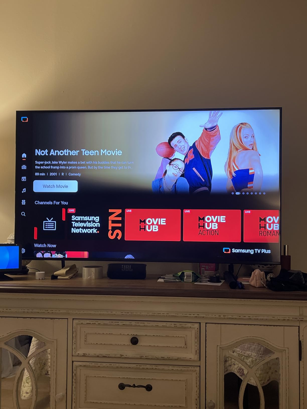 Samsung 65-Inch Class QLED Q7F Series Samsung Vision AI Smart TV (2025 Model, 65Q7F) Quantum HDR, Object Tracking Sound Lite, Q4 AI Gen1 Processor, 4K upscaling, Gaming Hub, Alexa Built-in customer photo 1