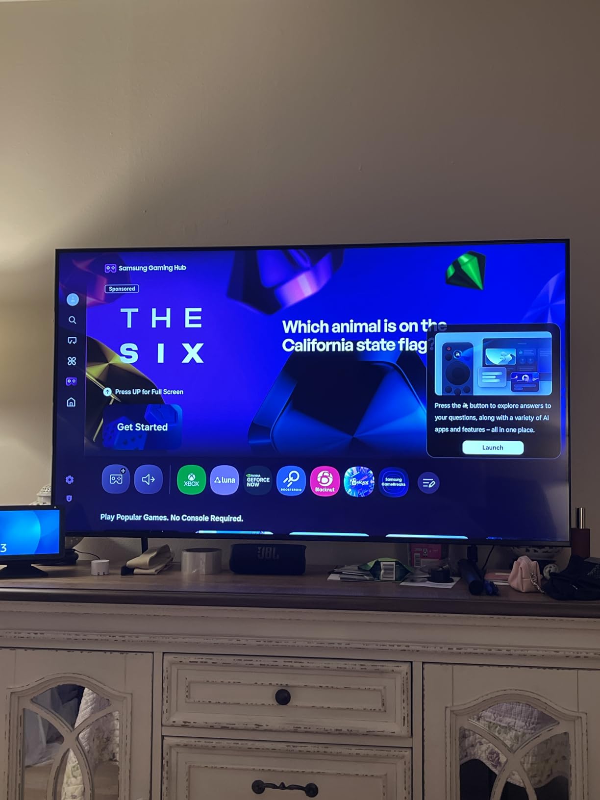 Samsung 65-Inch Class QLED Q7F Series Samsung Vision AI Smart TV (2025 Model, 65Q7F) Quantum HDR, Object Tracking Sound Lite, Q4 AI Gen1 Processor, 4K upscaling, Gaming Hub, Alexa Built-in customer photo 2