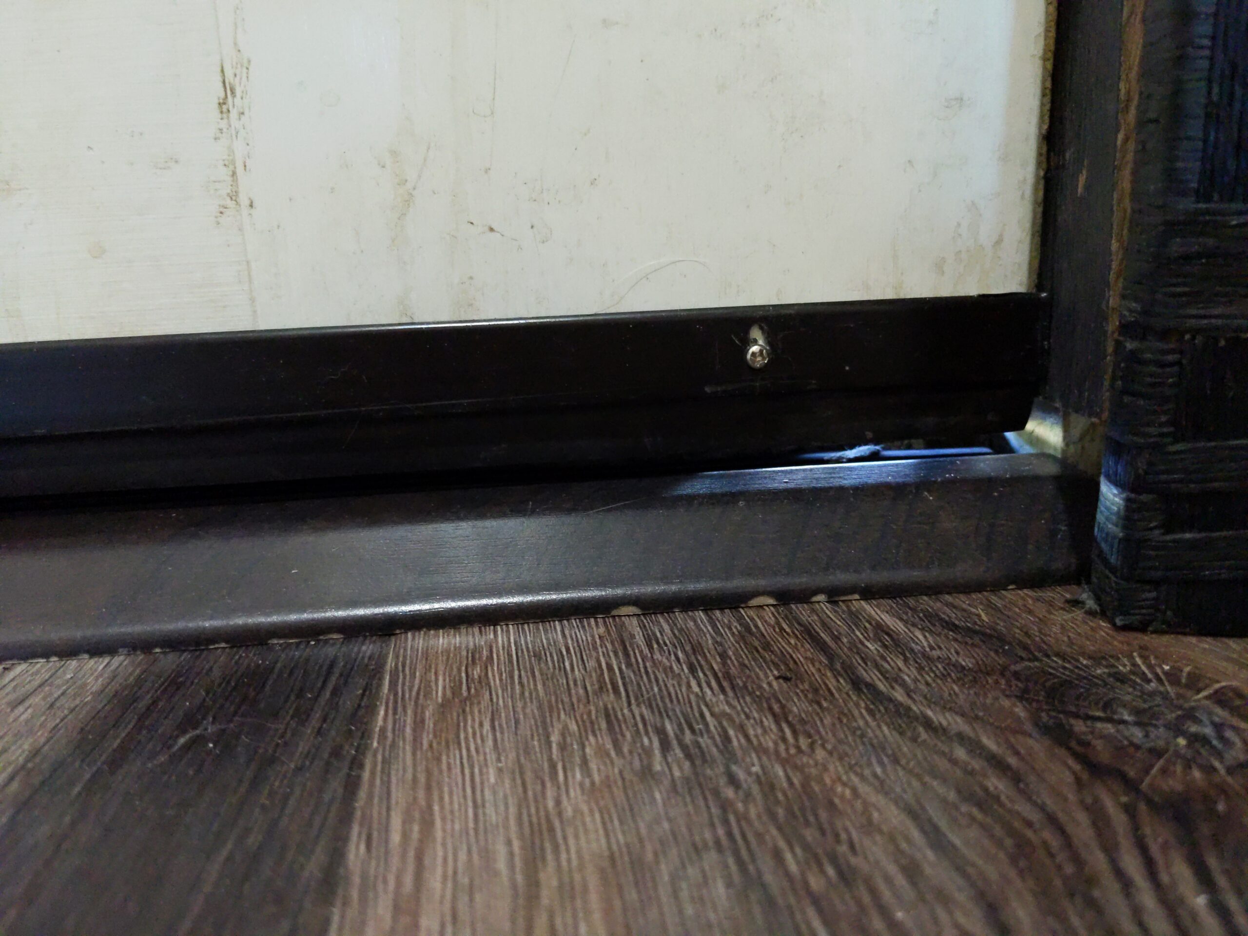 M-D Building Products 49010 1-3/4 in. x 1/8 in. x 36 in. Satin Nickel Aluminum Flat Profile Threshold for Interior Doorways Customer Review M-D Building Products 49010 1-3/4 in. x 1/8 in. x 36 in. Satin Nickel Aluminum Flat Profile Threshold for Interior Doorways - Customer Photo 1