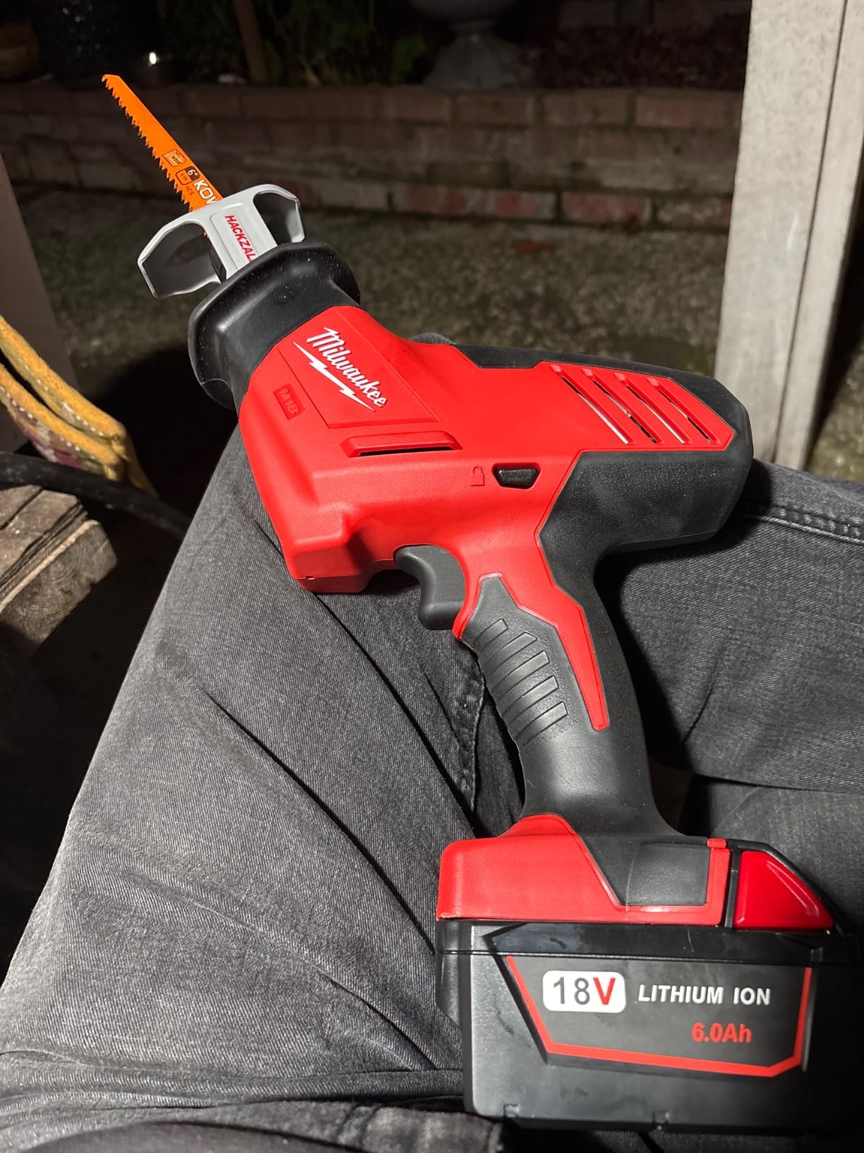 Milwaukee 2625-20 M18 18-Volt Lithium-Ion Cordless Hackzall Reciprocating Saw, Bare Tool Customer Review Milwaukee 2625-20 M18 18-Volt Lithium-Ion Cordless Hackzall Reciprocating Saw, Bare Tool - Customer Photo 1