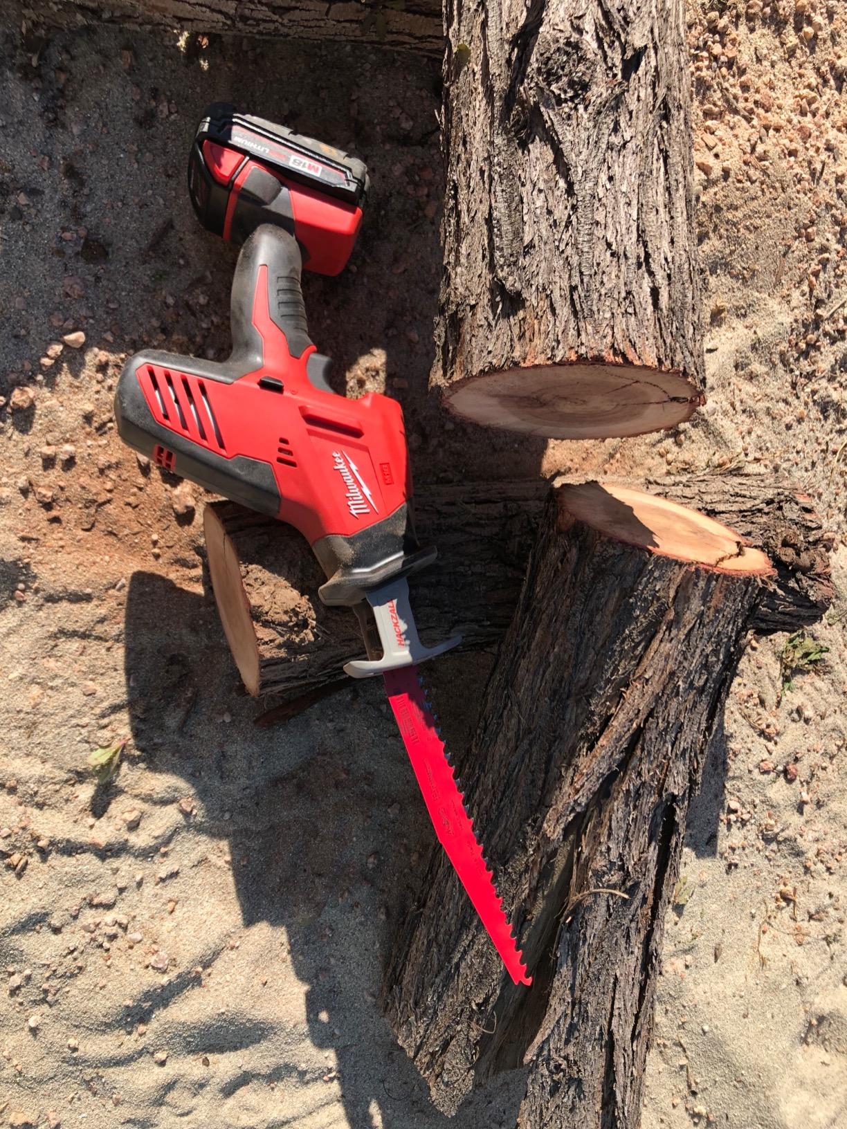 Milwaukee 2625-20 M18 18-Volt Lithium-Ion Cordless Hackzall Reciprocating Saw, Bare Tool Customer Review Milwaukee 2625-20 M18 18-Volt Lithium-Ion Cordless Hackzall Reciprocating Saw, Bare Tool - Customer Photo 2