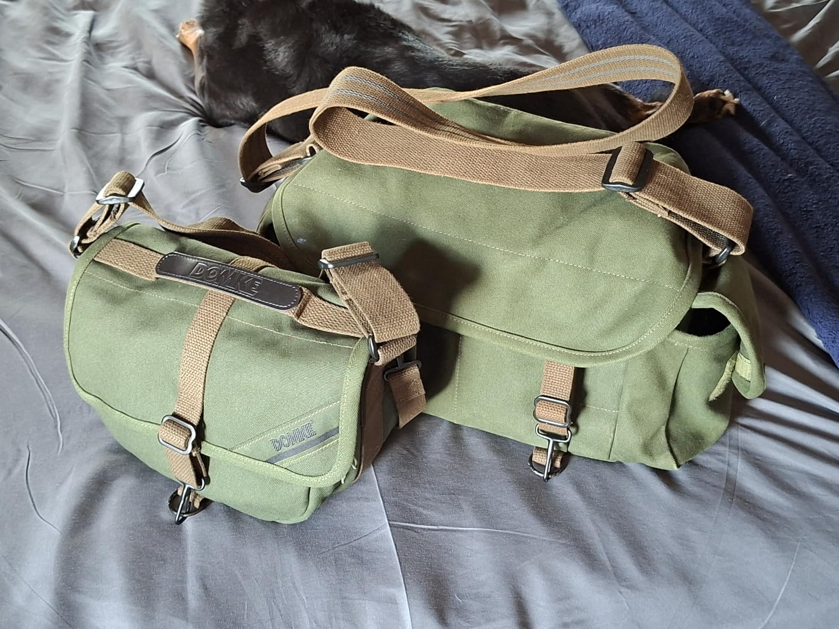 Domke 700-00A F-10 Medium Shoulder Bag -RuggedWear, Brown - Customer Photo 1