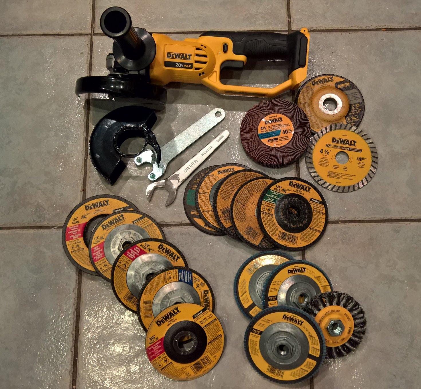 DEWALT DCG412B 20V MAX* Lithium Ion 4-1/2 DEWALT DCG412B 20V MAX* Lithium Ion 4-1/2