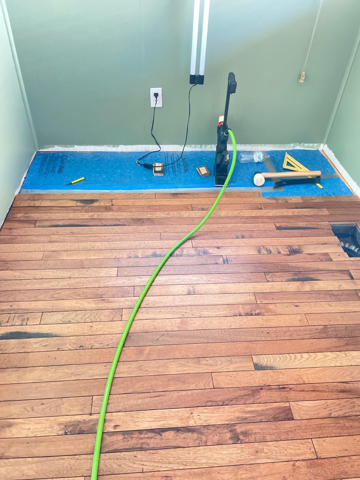 QuietWalk Underlayment 360 sq ft 3 mm Thick for Laminate & Hardwood Floors - Approved for Pre-Attached Pad - Recycled Fiber - Floating Install - Sound & Moisture Barrier - Made in USA customer photo 1