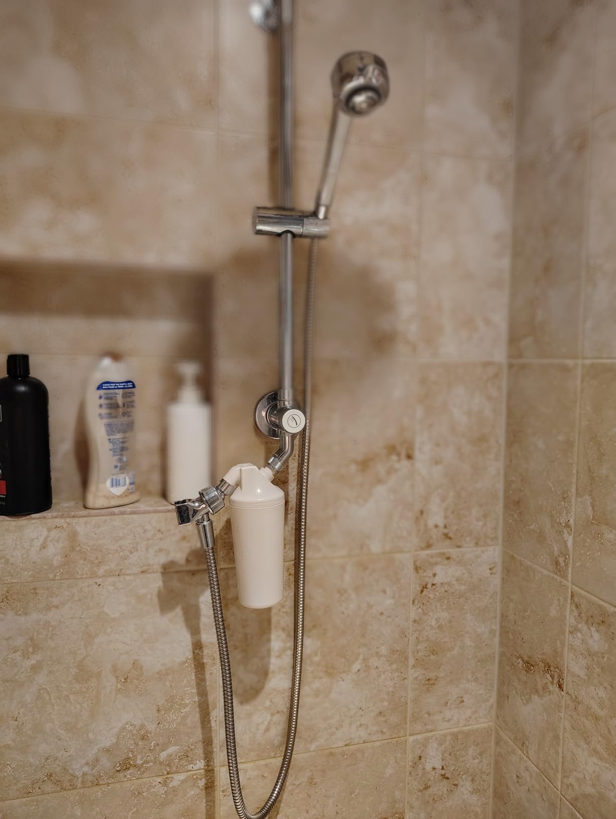 Aquasana Shower Filter | Dermatologist-recommended for softer, healthier skin & hair | Proven to reduce 90% of chlorine for 6 months | High pressure | Use your own shower head | AQ-4100NSH Customer Review Aquasana Shower Filter | Dermatologist-recommended for softer, healthier skin & hair | Proven to reduce 90% of chlorine for 6 months | High pressure | Use your own shower head | AQ-4100NSH - Customer Photo 2