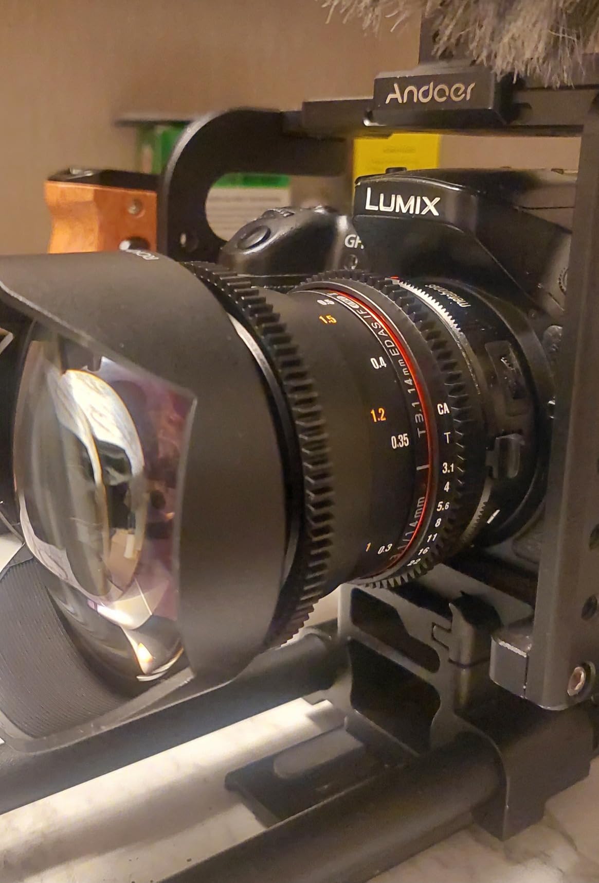 Rokinon Cine DS DS14M-C 14mm T3.1 ED AS IF UMC Full Frame Cine Wide Angle Lens for Canon EF Customer Review Rokinon Cine DS DS14M-C 14mm T3.1 ED AS IF UMC Full Frame Cine Wide Angle Lens for Canon EF - Customer Photo 1