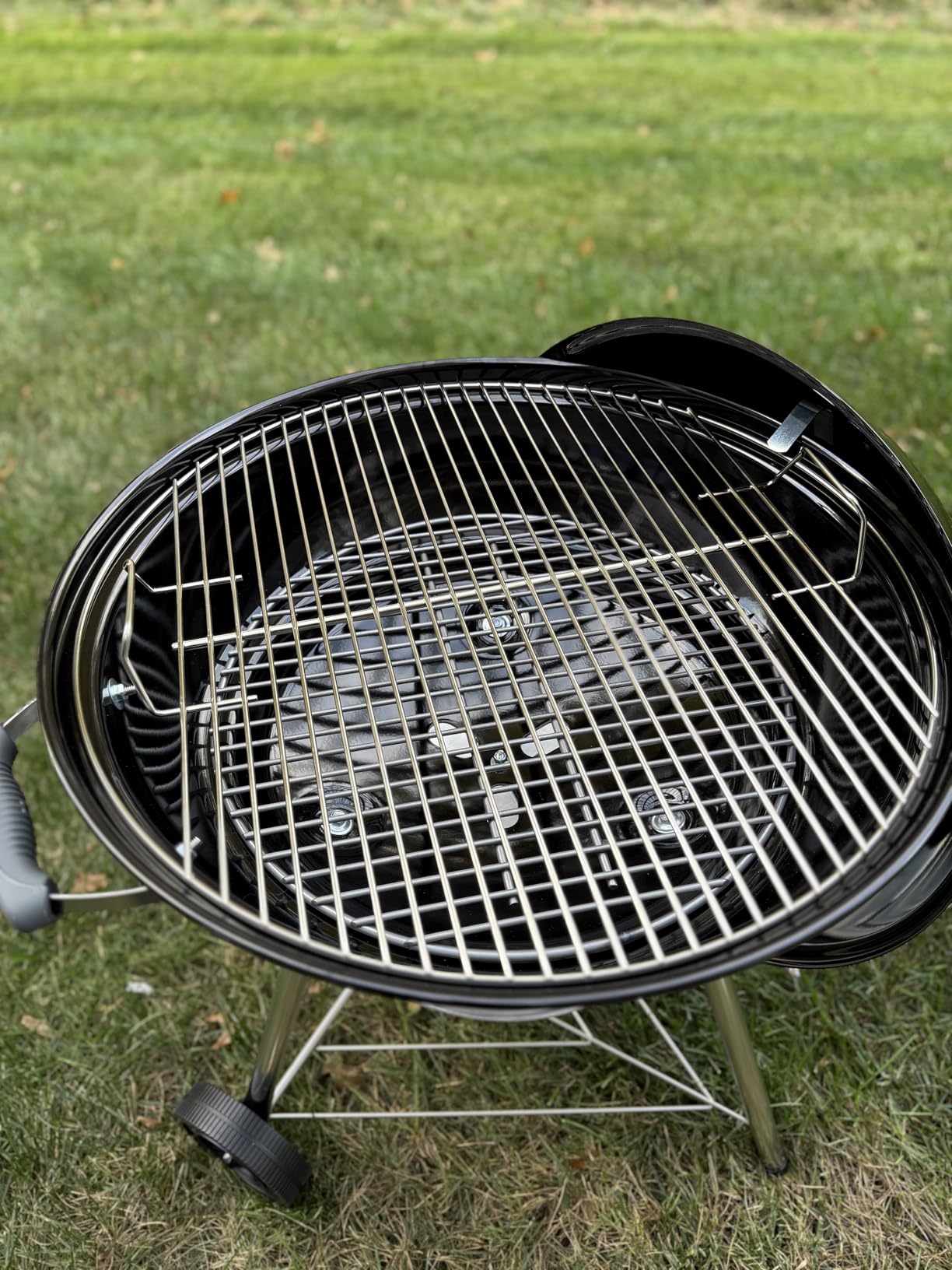 Weber Jumbo Joe Premium Charcoal Grill, 22‑Inch, Black - Portable Outdoor BBQ Grill with Durable Plated Steel Grates, Porcelain‑Enameled Bowl & Precision Airflow Control customer photo 2