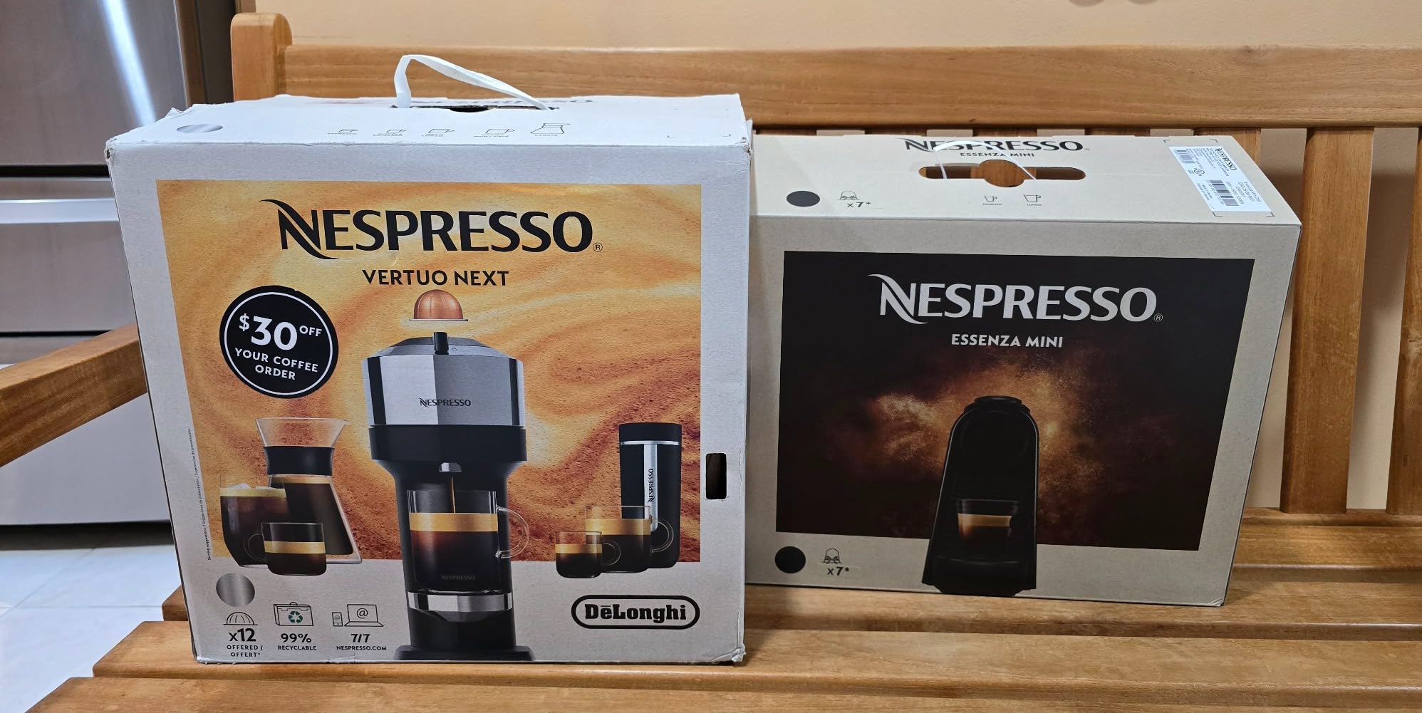 Essenza Mini Coffee and Espresso Machine by De'Longhi, 1150 watts, 110ml, Black - Customer Photo 4