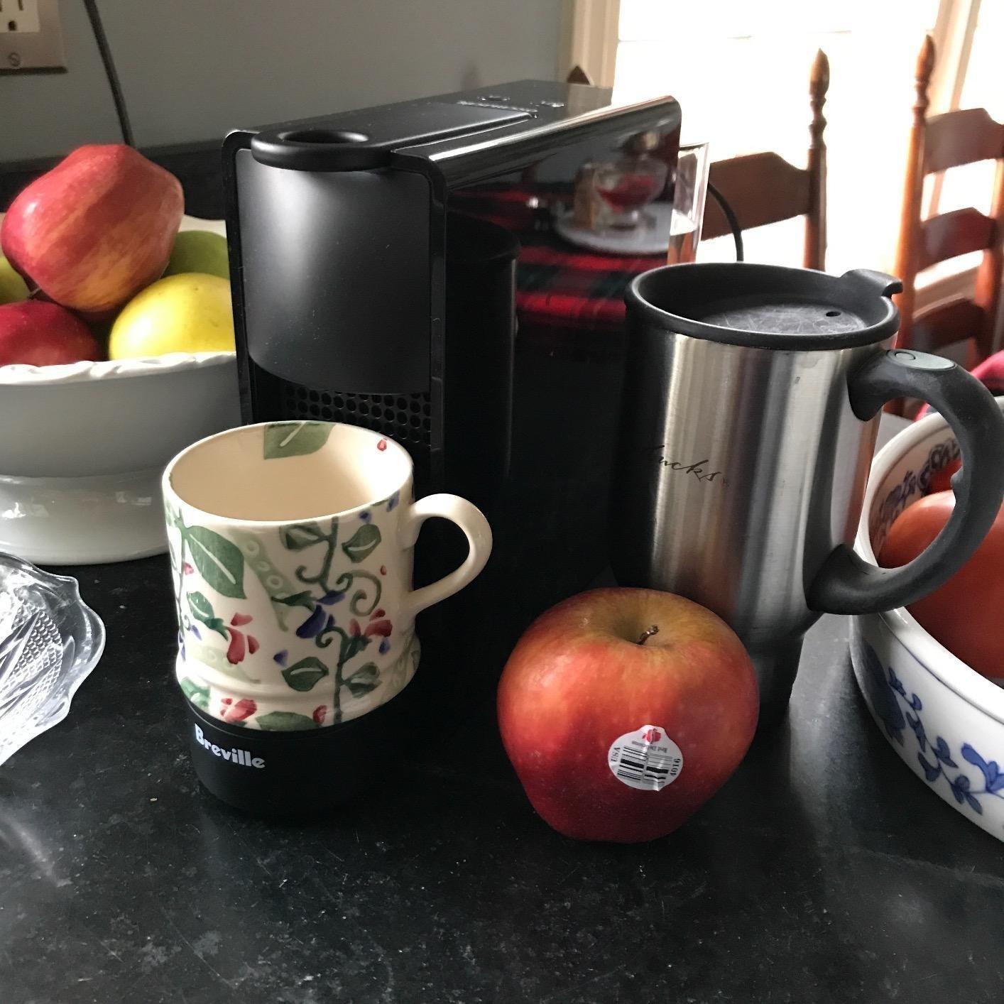 Nespresso Essenza Mini Espresso Machine by Breville, Piano Black - Customer Photo 4