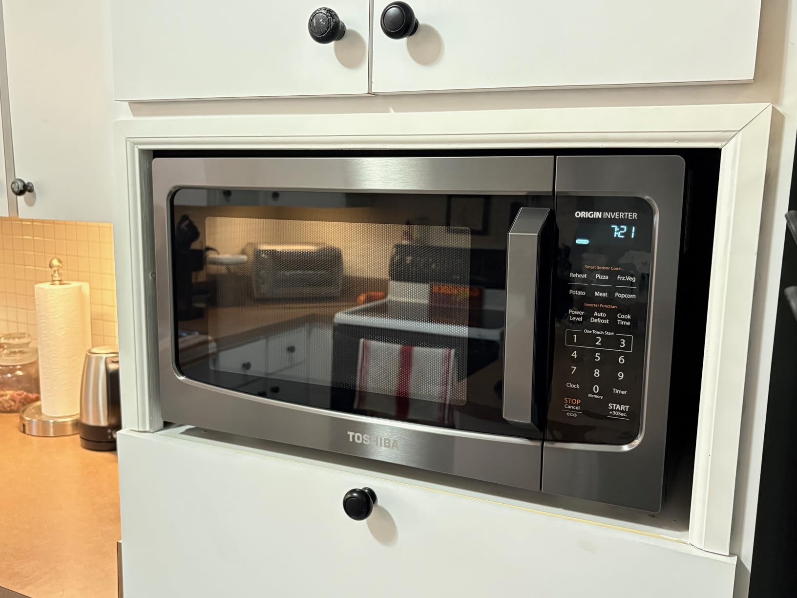 TOSHIBA EM131A5C-SS Countertop Microwave Ovens 1.2 Cu Ft with 12.4