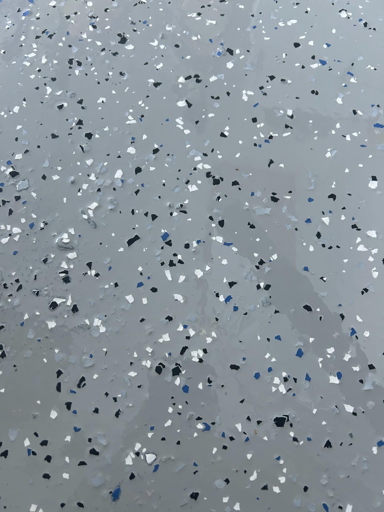 Rust-Oleum 317284 RockSolid Polycuramine Garage Floor Coating, 2.5 Car Kit, High Gloss Dark Gray customer photo 2
