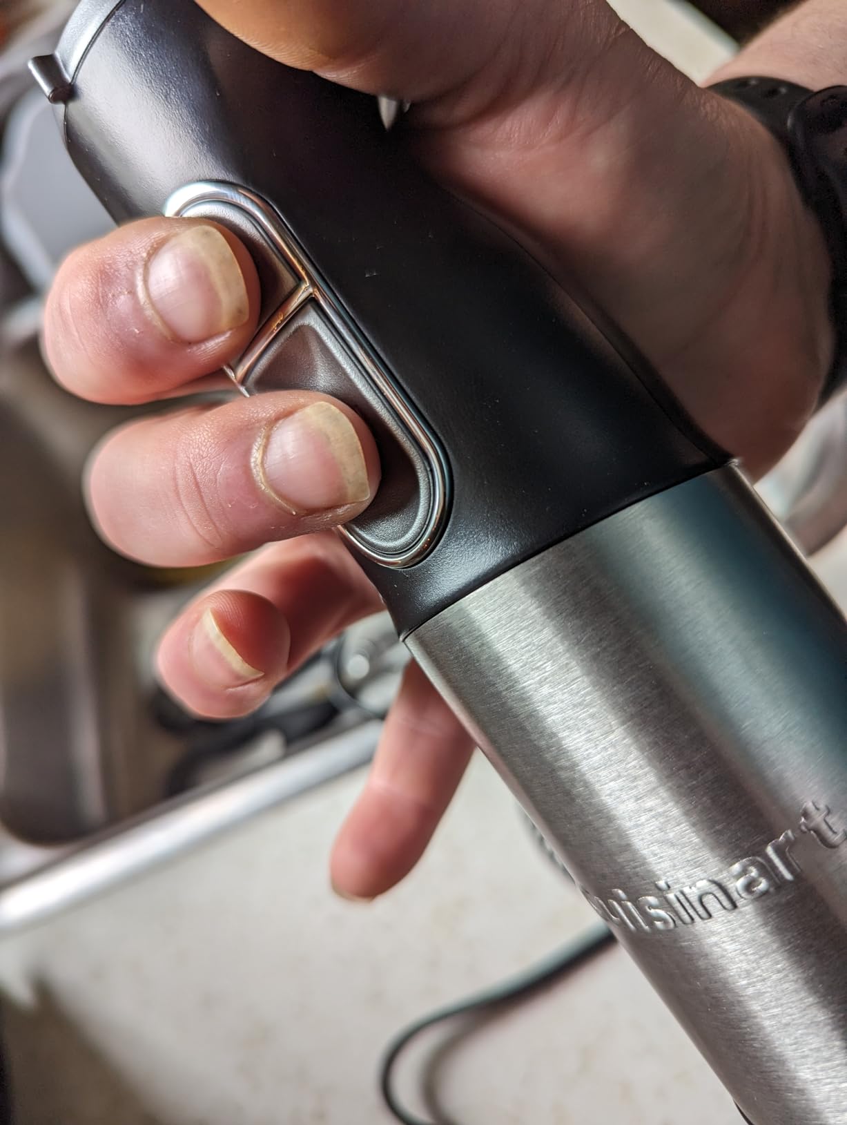 Cuisinart Smart Stick Two-Speed Hand Blender, Powerful Immersion Blender with 300-Watt Motor Blends Shakes, Smoothies, Puree, Baby Food, Soups & Sauces, CSB-175P1, White Customer Review Cuisinart Smart Stick Two-Speed Hand Blender, Powerful Immersion Blender with 300-Watt Motor Blends Shakes, Smoothies, Puree, Baby Food, Soups & Sauces, CSB-175P1, White - Customer Photo 1