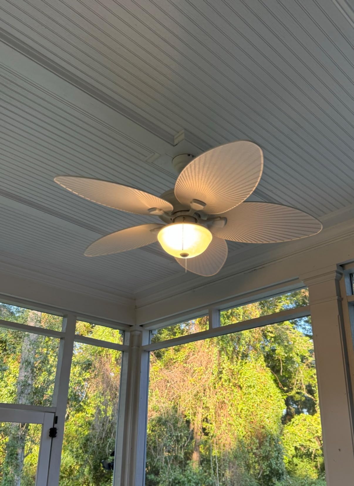 Honeywell Ceiling Fans Inland Breeze, 52 Inch Tropical Indoor Outdoor Ceiling Fan with Light, Pull Chain, Three Mount Options, Weather Resistant Blades - 50511-01 (White) - Customer Photo 1