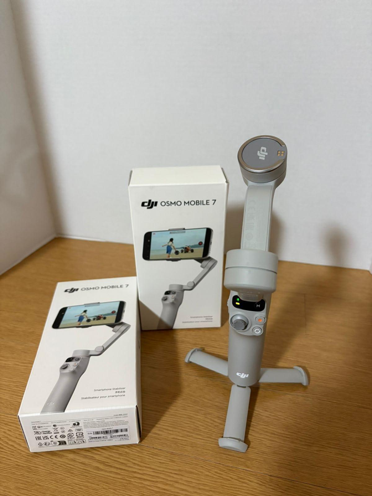 DJI Osmo Mobile 7 Gimbal Stabilizer for iPhone, Android, Built-in Tripod, Portable Stabilizer for iPhone, Selfie Stick, 3-Axis Phone Gimbal, ActiveTrack 7.0, One-Tap Edit, 10hrs Use, Phone Charging Customer Review DJI Osmo Mobile 7 Gimbal Stabilizer for iPhone, Android, Built-in Tripod, Portable Stabilizer for iPhone, Selfie Stick, 3-Axis Phone Gimbal, ActiveTrack 7.0, One-Tap Edit, 10hrs Use, Phone Charging - Customer Photo 2