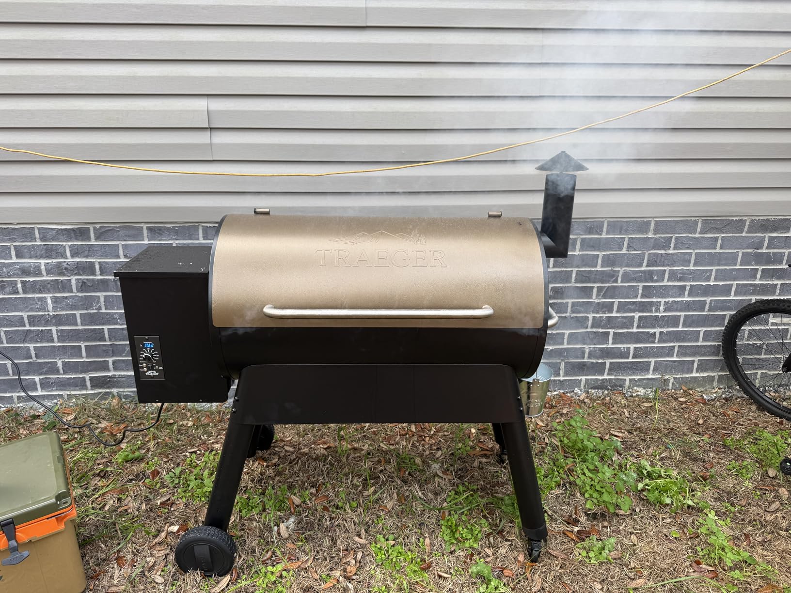Traeger Grills Pro 34 Electric Wood Pellet Grill and Smoker, Bronze, 884 Square Inches Cook Area, 450 Degree Max Temperature, Meat Probe, 6 in 1 BBQ Grill customer photo 2
