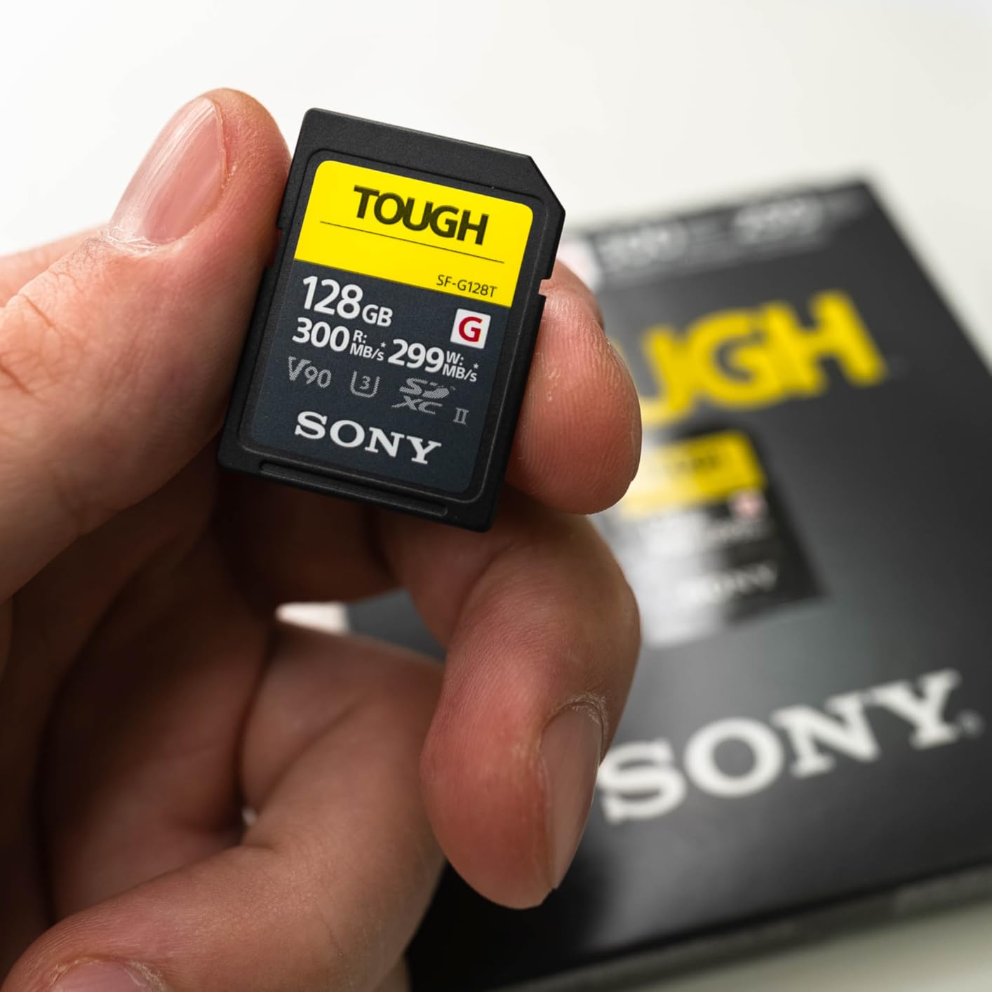 Sony TOUGH-G series SDXC UHS-II Card 128GB, V90, CL10, U3, Max R300MB/S, W299MB/S (SF-G128T/T1) customer photo 2