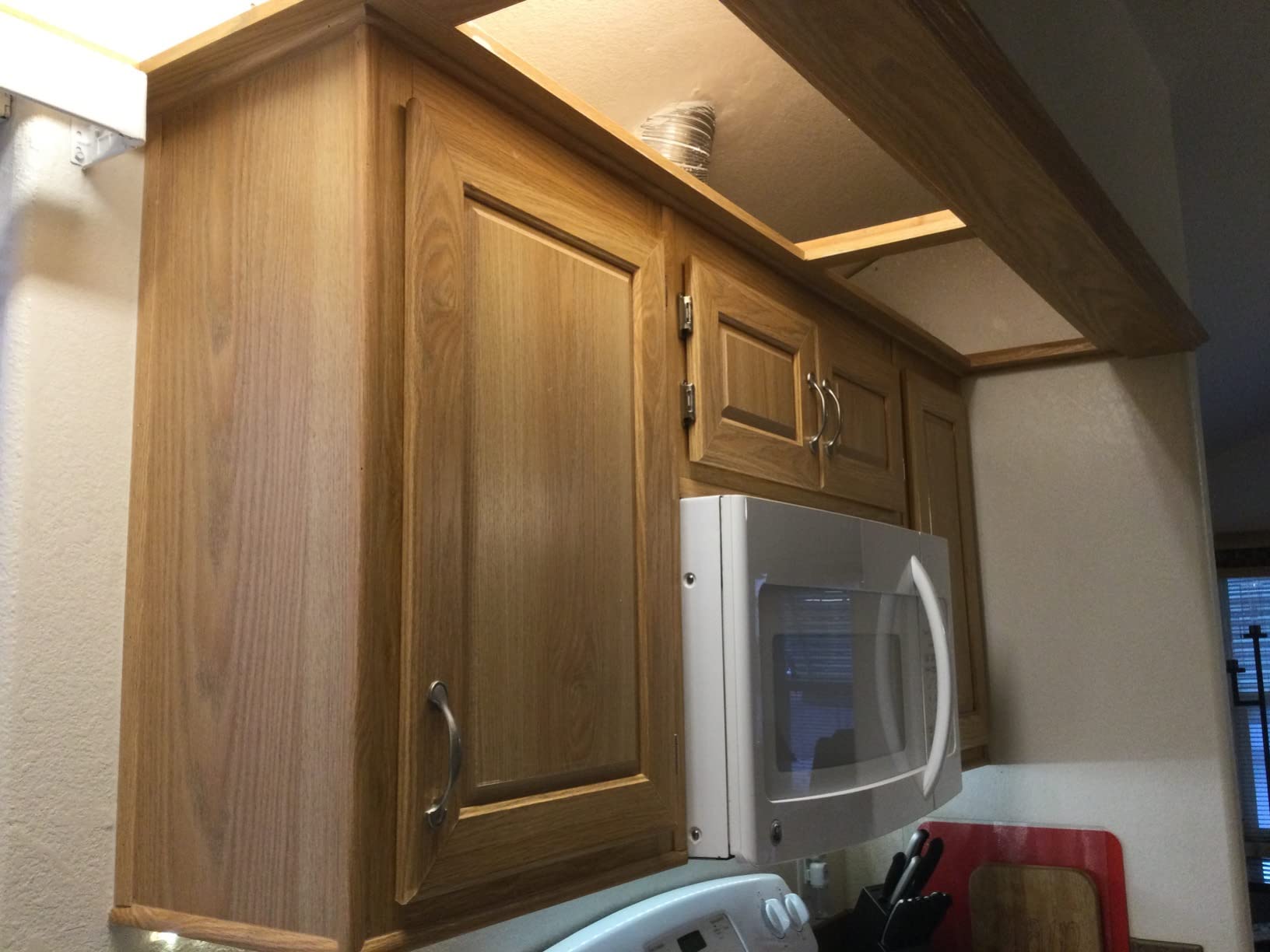 INSL-X CC550109A-01 Cabinet Coat Enamel, Satin Sheen Paint, White, 128 Fl Oz (Pack of 1) Customer Review INSL-X CC550109A-01 Cabinet Coat Enamel, Satin Sheen Paint, White, 128 Fl Oz (Pack of 1) - Customer Photo 2