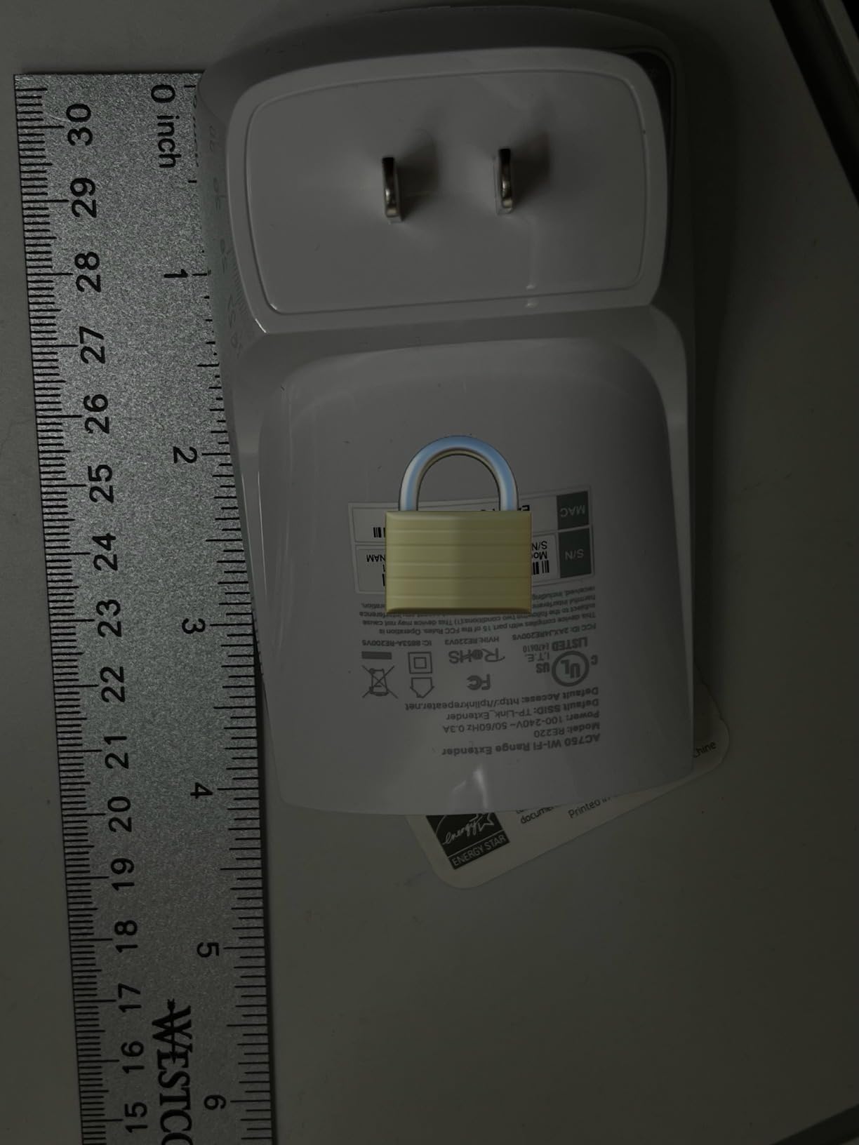 TP-Link WiFi Extender with Ethernet Port, Dual Band 5GHz/2.4GHz, Up to 44% More Bandwidth Than Single Band, Covers Up to 1200 Sq.ft and 30 Devices, Signal Booster Supports OneMesh(RE220) customer photo 2