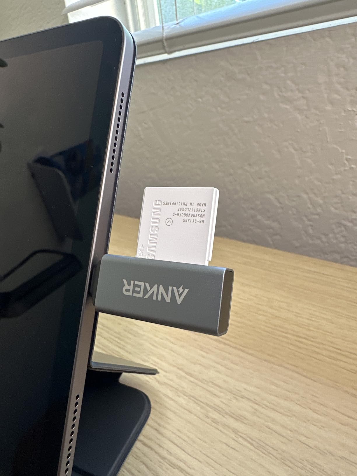 Anker SD Card Reader, 2-in-1 USB C Memory Card Reader for Digital Camera SD Card Viewer with Dual Slot for SDXC, SDHC, SD, MMC, RS-MMC, Micro SDXC,MicroSD, Micro SDHC Card, and UHS-I Cards Customer Review Anker SD Card Reader, 2-in-1 USB C Memory Card Reader for Digital Camera SD Card Viewer with Dual Slot for SDXC, SDHC, SD, MMC, RS-MMC, Micro SDXC,MicroSD, Micro SDHC Card, and UHS-I Cards - Customer Photo 2