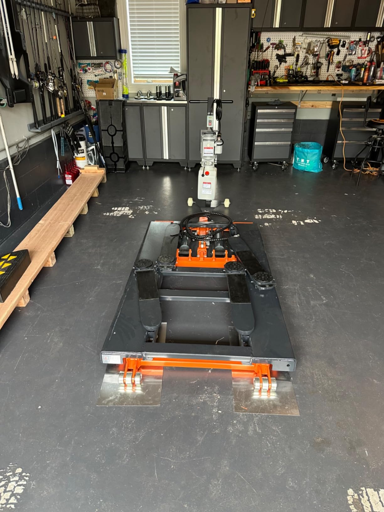 APlusLift 6600LB Portable Mid-Rise Scissor Lift 110V Power HW-SL6600X with 5 Year Structural Warranty Customer Review APlusLift 6600LB Portable Mid-Rise Scissor Lift 110V Power HW-SL6600X with 5 Year Structural Warranty - Customer Photo 1