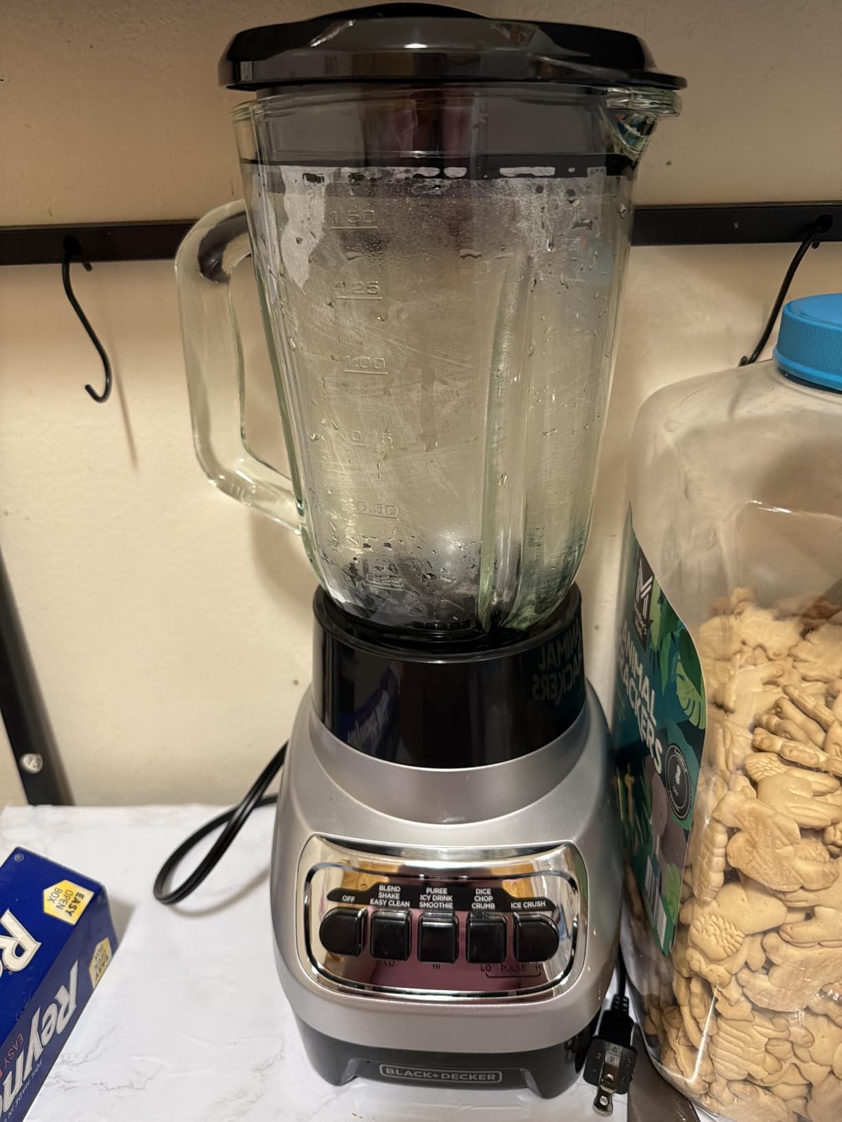 BLACK+DECKER PowerCrush Multi-Function Blender with 6-Cup Glass Jar, 4 Speed Settings, Silver Customer Review BLACK+DECKER PowerCrush Multi-Function Blender with 6-Cup Glass Jar, 4 Speed Settings, Silver - Customer Photo 1