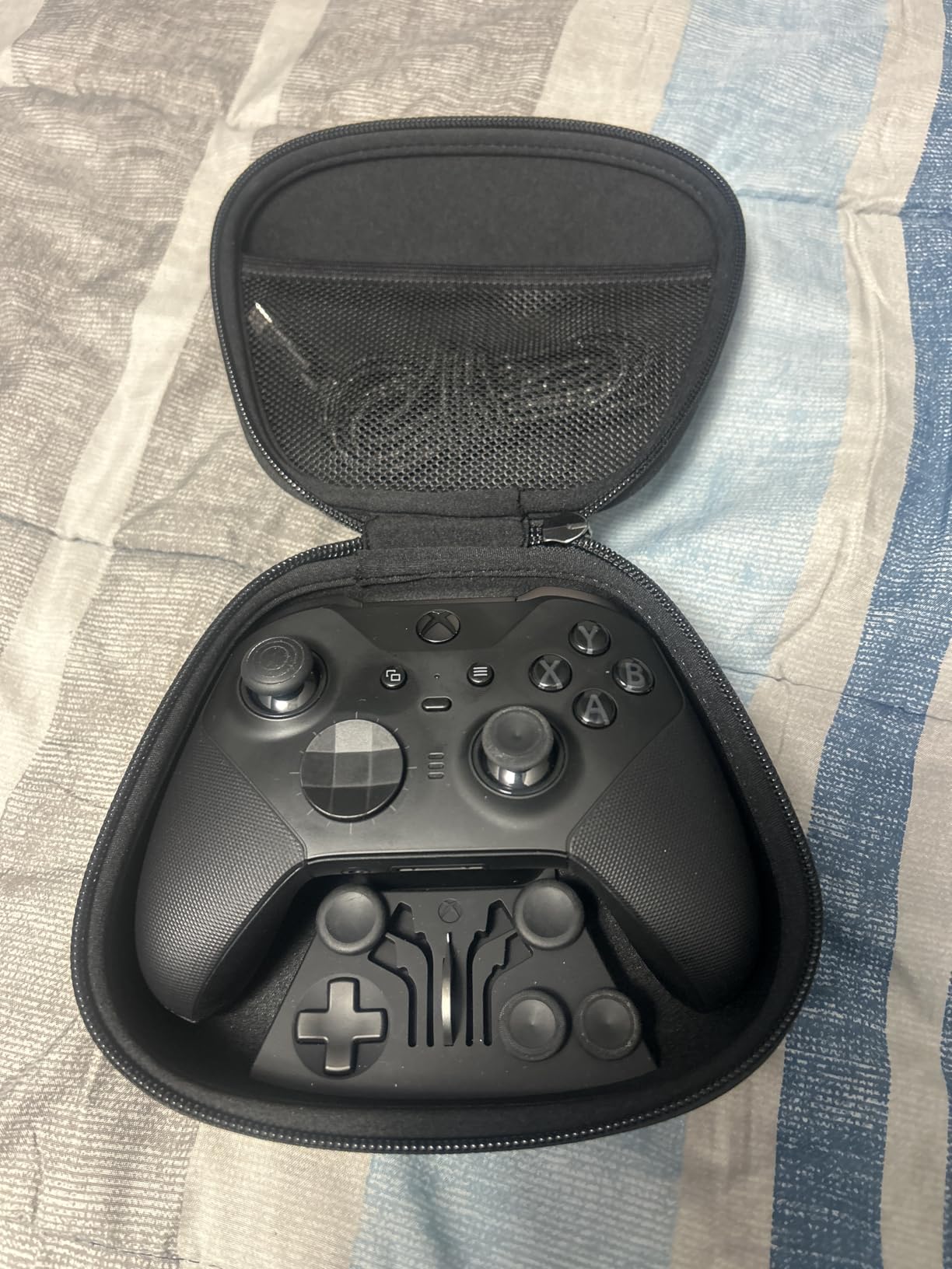 Xbox Elite Series 2 Core Wireless Gaming Controller - Black - Xbox Series X|S, Xbox One, Windows PC, Android, and iOS customer photo 1
