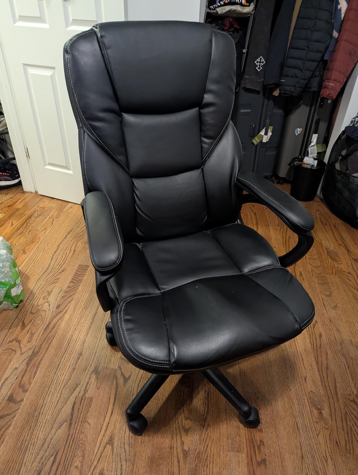 Furmax Office Executive Chair High Back Adjustable Managerial Home Desk Chair, Swivel Computer PU Leather Chair with Lumbar Support (Black) - Customer Photo 2