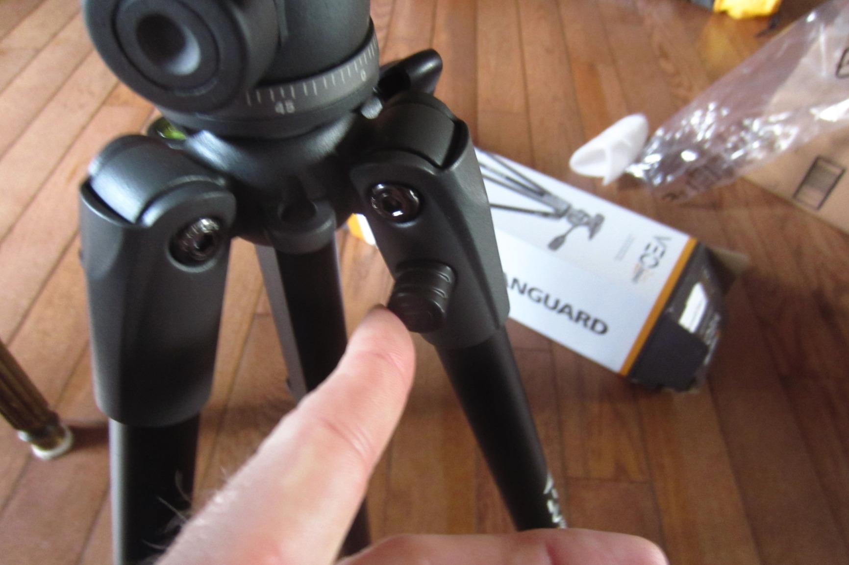 Vanguard VEO 2 PRO 263AO Aluminum Tripod with Panhead - Customer Photo 3
