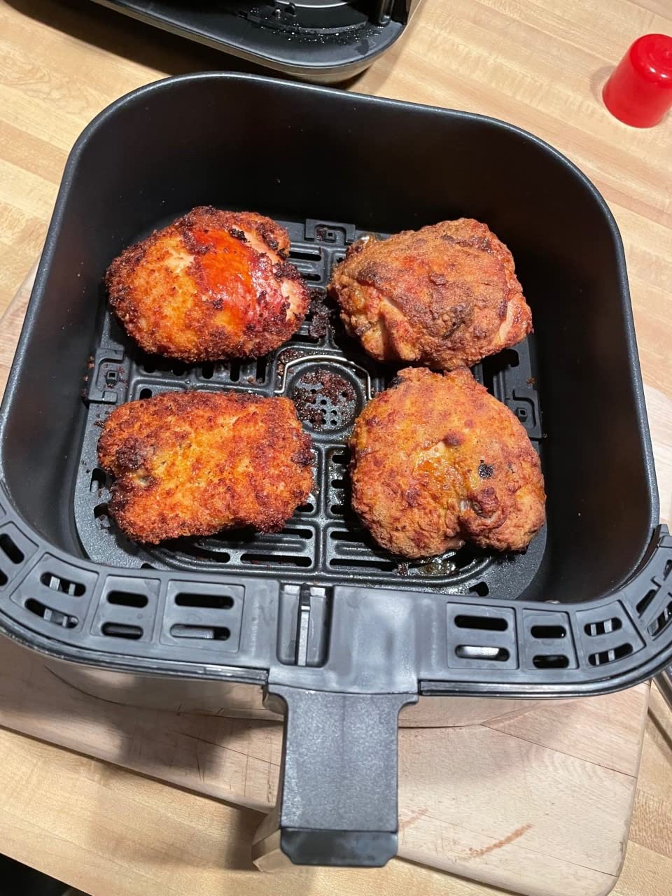 Instant Pot 10QT Air Fryer, 7-in-1 Functions with EvenCrisp Technology that Crisps, Broils, Bakes, Roasts, Dehydrates, Reheats & Rotisseries, Includes over 100 In-App Recipes, Stainless Steel - Customer Photo 2