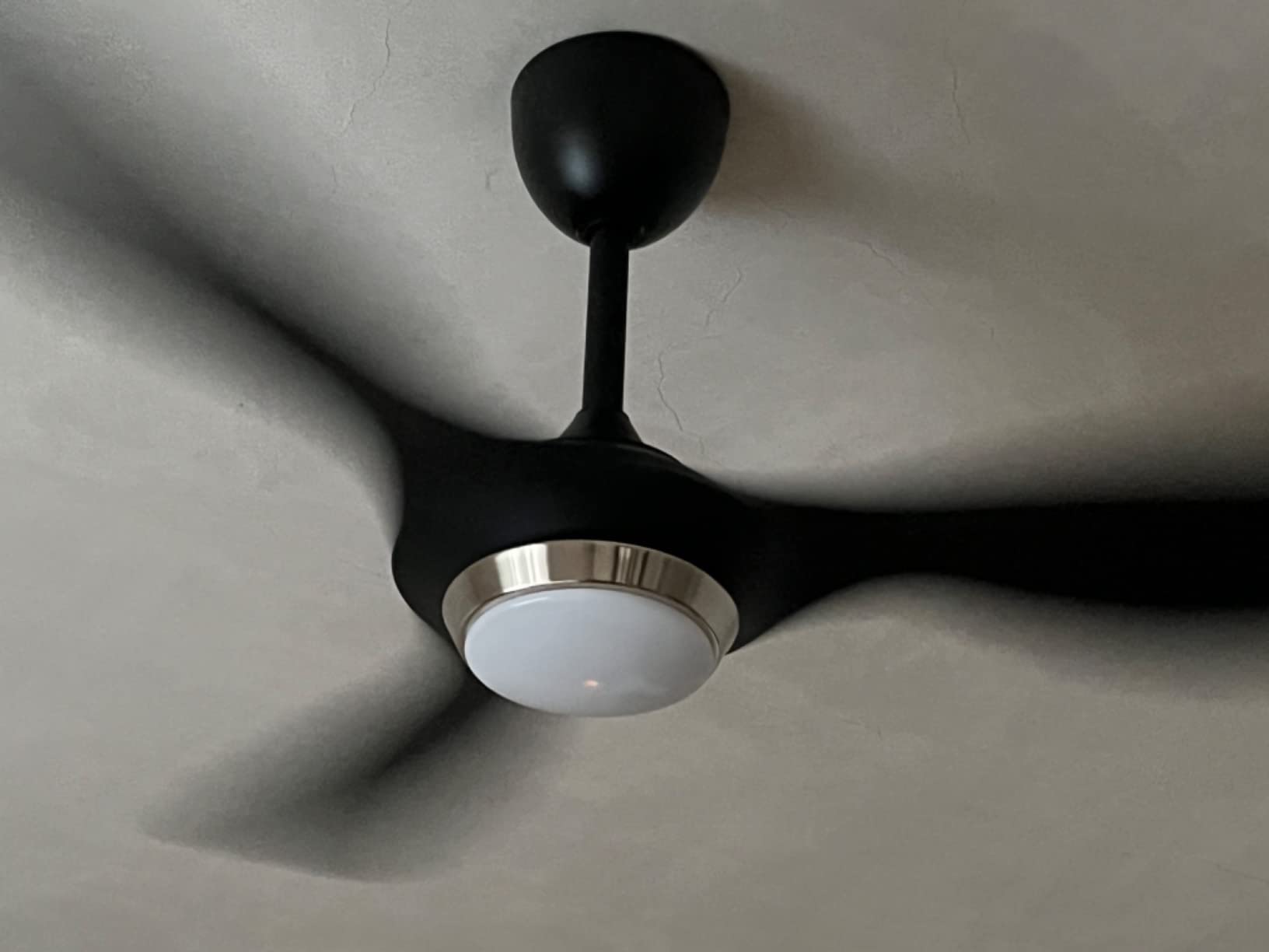 reiga 52 Inch Smart White Ceiling Fan with Light and Remote, ETL Listed Quiet DC Motor 3 Blade Indoor Outdoor Ceiling Fans for Bedroom Living Room Patios Customer Review reiga 52 Inch Smart White Ceiling Fan with Light and Remote, ETL Listed Quiet DC Motor 3 Blade Indoor Outdoor Ceiling Fans for Bedroom Living Room Patios - Customer Photo 1