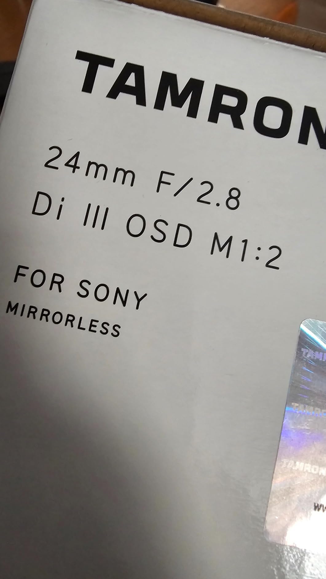 Tamron 24mm F/2.8 Di III OSD M1:2 Lens for Sony Full Frame/APS-C E-Mount Mirrorless Camera - Customer Photo 2