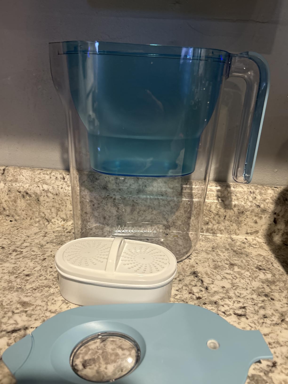 Waterdrop Water Filter Pitcher with 1 Filter, 5X Times Lifetime, Lasts 200 Gallons, for Fridge, Countertop and Gift, Reduces PFOA/PFOS, Chlorine, 7-Cup Capacity, Elfin, Pink - Customer Photo 2