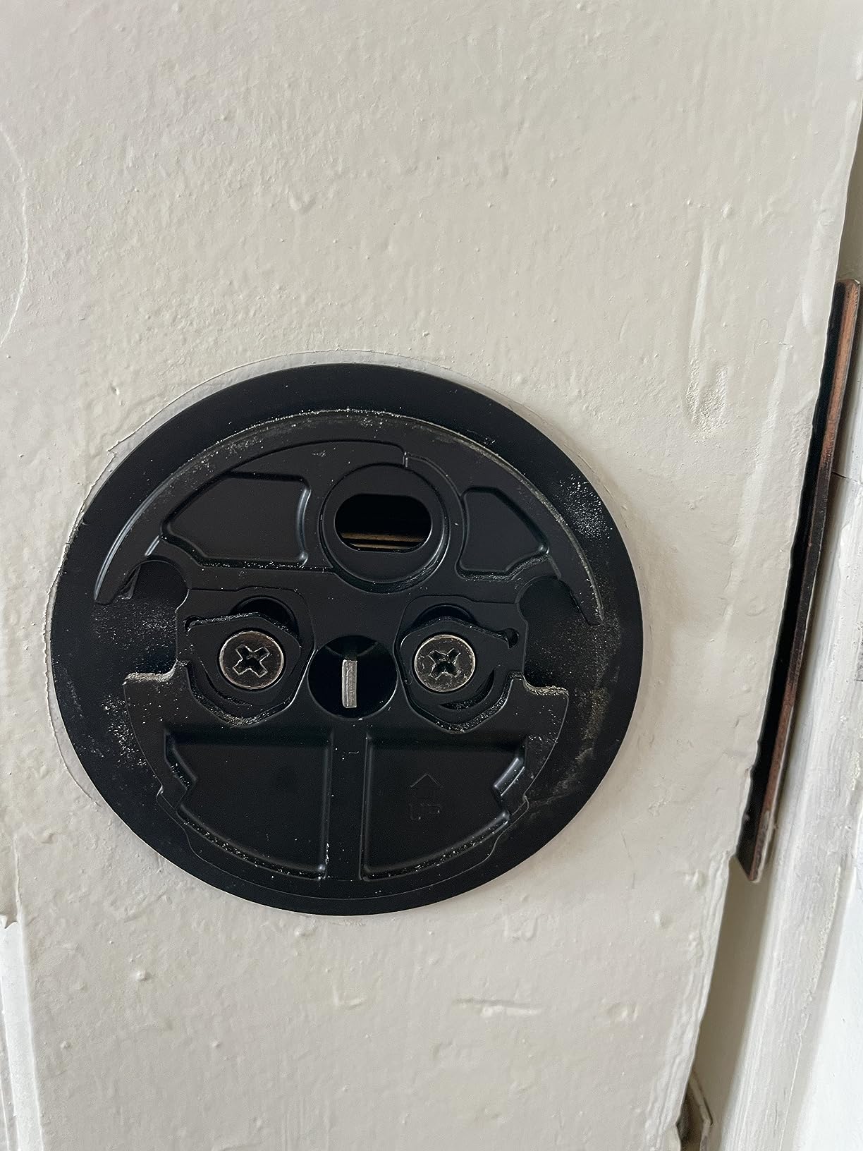 August Wi-Fi Smart Lock (4th Generation) - Silver Wi-Fi Connected Smart Keyless Entry Door Lock, Electronic Door Lock Fits Your Existing Deadbolt in Minutes customer photo 2