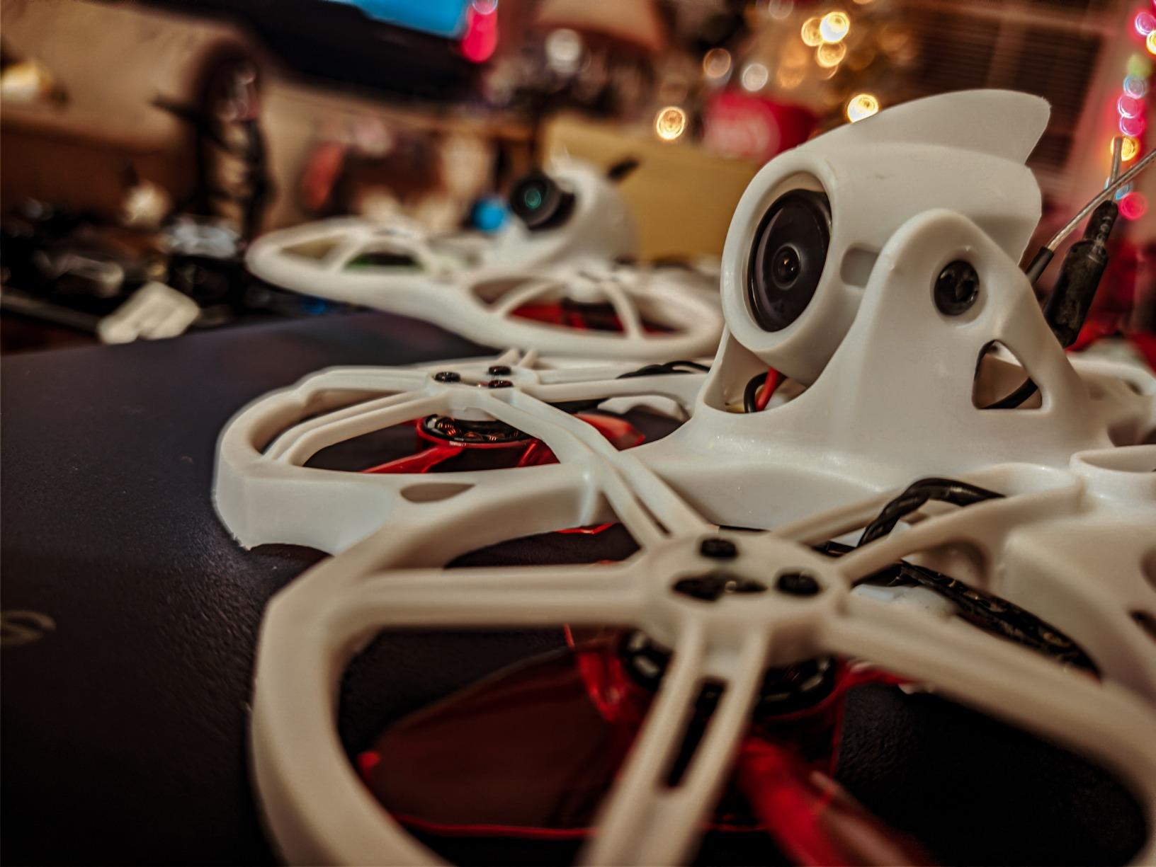 EMAX Tiny Hawk 2 New Model Indoor FPV Racing Drone F4 5A 16000KV RunCam Nano2 700TVL 37CH 25/100/200mW VTX 1S-2S - BNF Customer Review EMAX Tiny Hawk 2 New Model Indoor FPV Racing Drone F4 5A 16000KV RunCam Nano2 700TVL 37CH 25/100/200mW VTX 1S-2S - BNF - Customer Photo 2