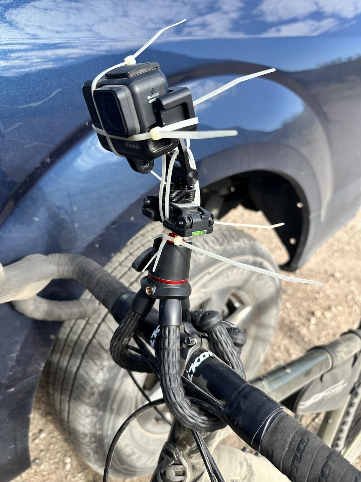 ULANZI Camera Tripod, Mini Flexible Stand w Hidden Phone Holder w Cold Shoe Mount, 1/4'' Screw f Magic Arm, Universal f iPhone 17 16 15 14 Pro Max XS Max X Samsung Canon Nikon Sony DJ Pocket 3 Cameras - Customer Photo 1