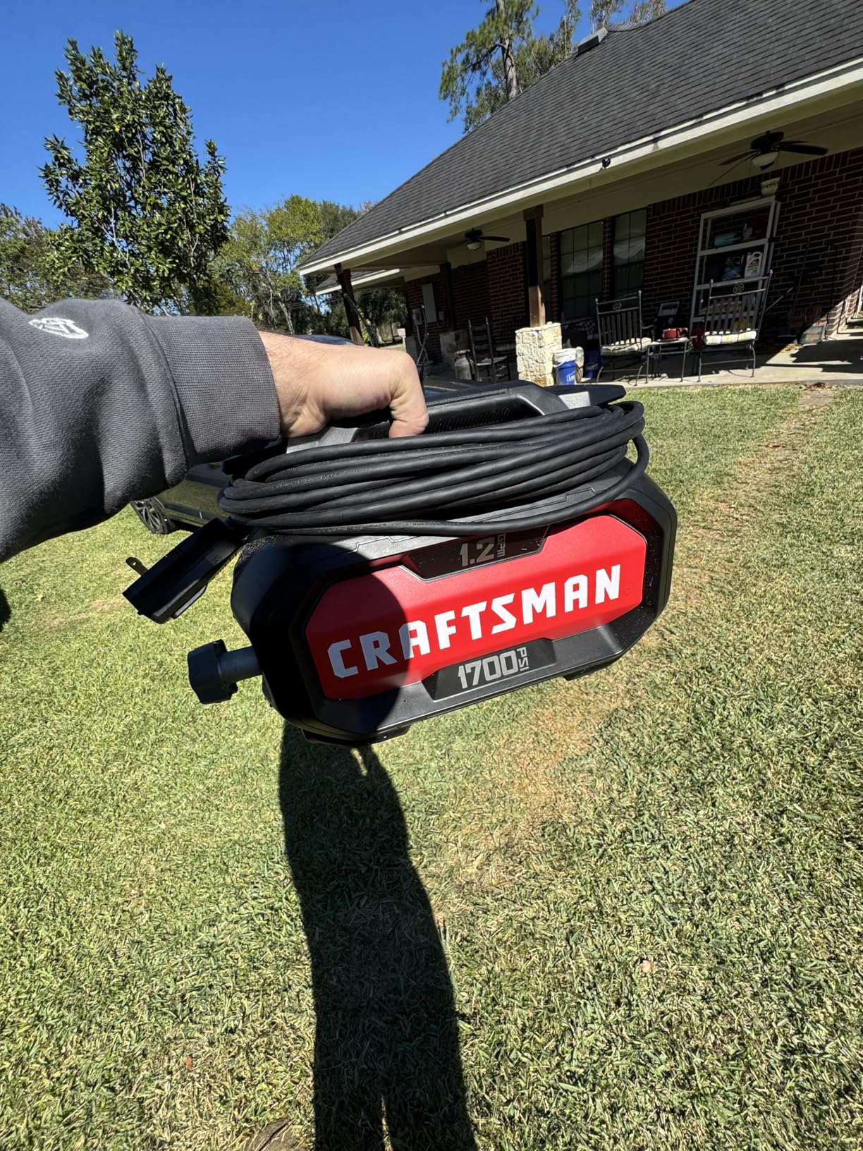 CRAFTSMAN Electric Pressure Washer, Cold Water, Lightweight Corded Power Washer for Cars, Driveways, Patio and Garage, Powerful 1700-PSI, 1.2-GPM, Compact, Easy to Use (CMEPW1700) Customer Review CRAFTSMAN Electric Pressure Washer, Cold Water, Lightweight Corded Power Washer for Cars, Driveways, Patio and Garage, Powerful 1700-PSI, 1.2-GPM, Compact, Easy to Use (CMEPW1700) - Customer Photo 1