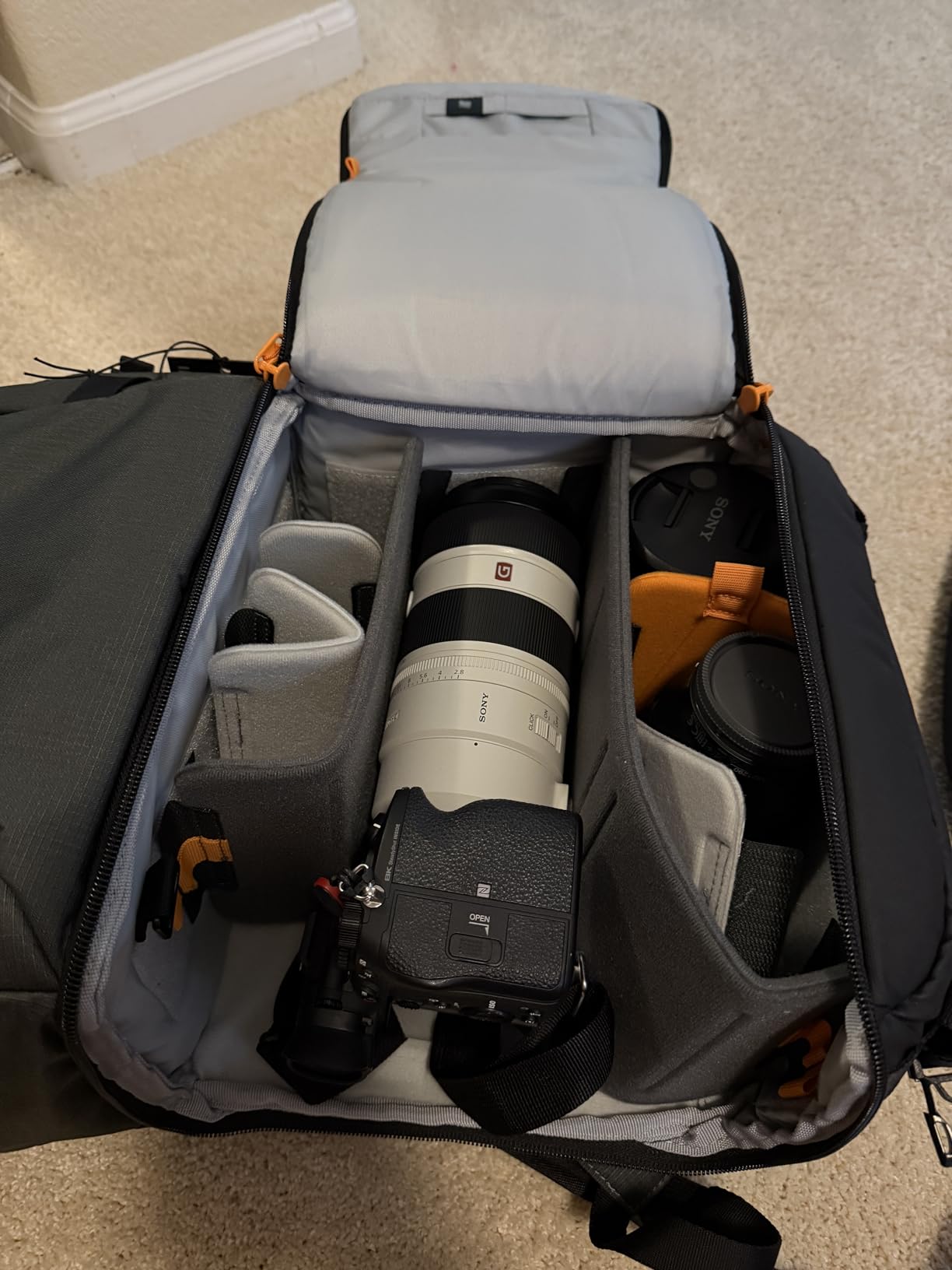 Lowepro Fastpack BP250AW III Backpack Customer Review Lowepro Fastpack BP250AW III Backpack - Customer Photo 1
