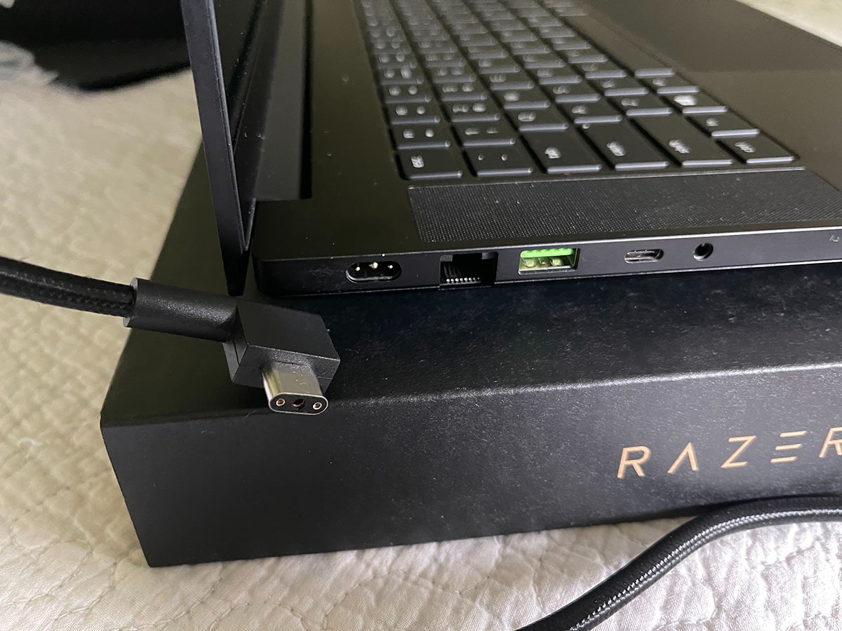 Razer Blade 15 Base Gaming Laptop 2020: Intel Core i7-10750H 6-Core, NVIDIA GeForce RTX 2070 Max-Q, 15.6 Razer Blade 15 Base Gaming Laptop 2020: Intel Core i7-10750H 6-Core, NVIDIA GeForce RTX 2070 Max-Q, 15.6