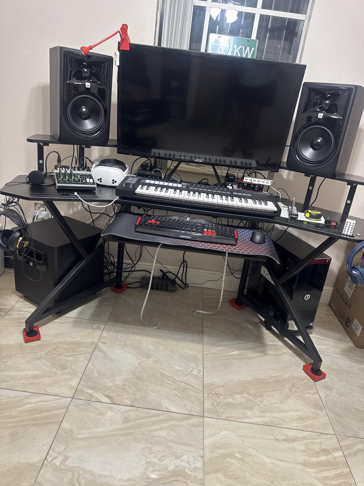 (2) JBL 305P MkII 5