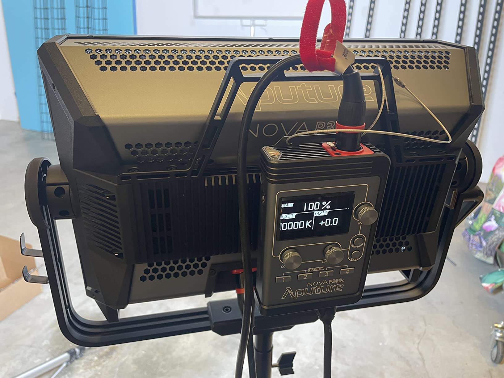 Aputure Nova P300c 300W RGBWW LED Soft Light Panel Customer Review Aputure Nova P300c 300W RGBWW LED Soft Light Panel - Customer Photo 1