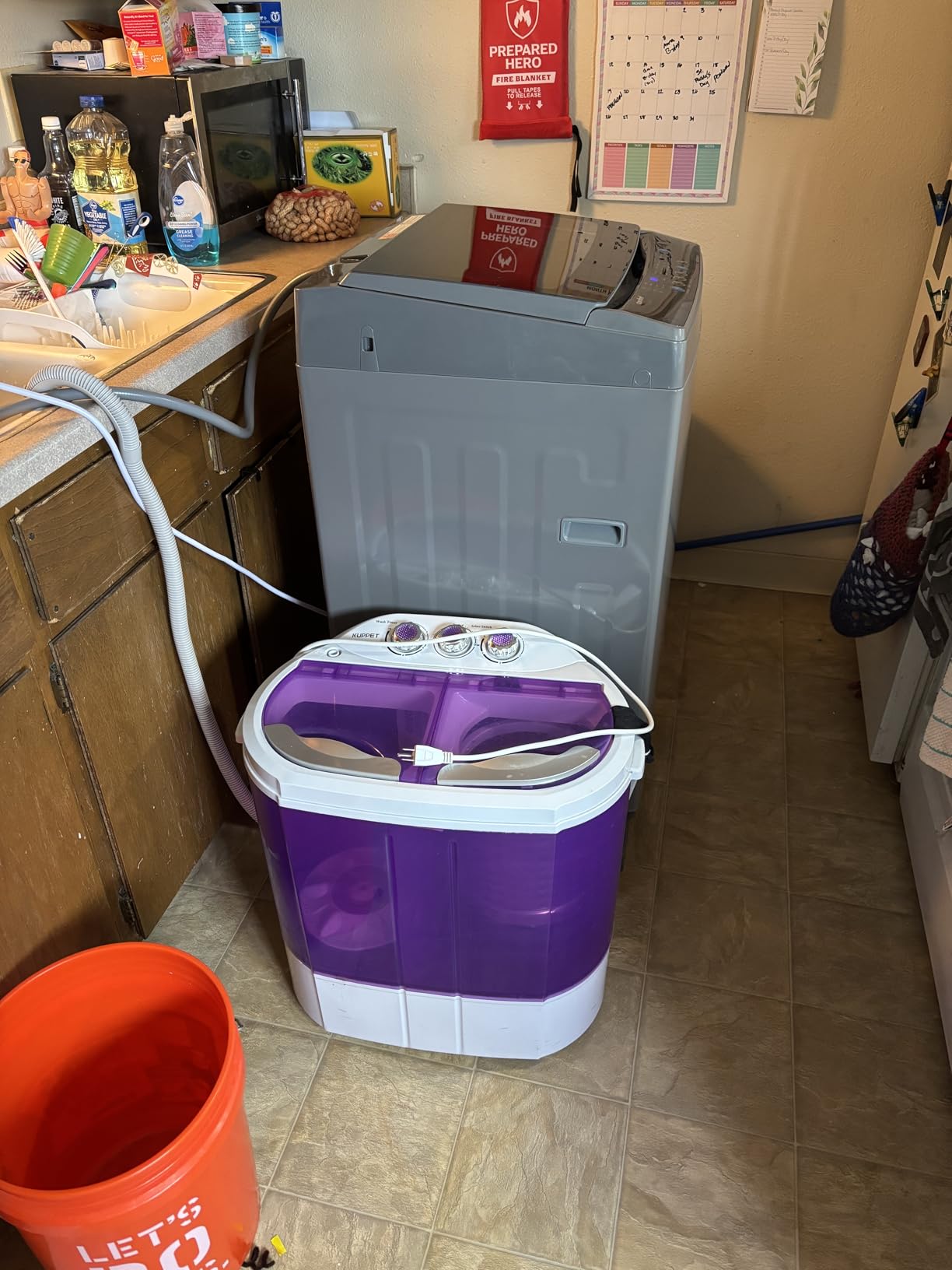 COMFEE' 1.6 Cu.ft Portable Washing Machine, 11lbs Capacity Fully Automatic Compact Washer with Wheels, 6 Wash Programs Laundry Drain Pump, Ideal for Apartments, RV, Camping, Magnetic Gray Customer Review COMFEE' 1.6 Cu.ft Portable Washing Machine, 11lbs Capacity Fully Automatic Compact Washer with Wheels, 6 Wash Programs Laundry Drain Pump, Ideal for Apartments, RV, Camping, Magnetic Gray - Customer Photo 2