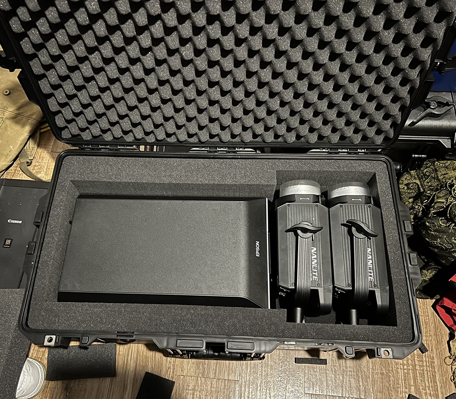 Pelican Air 1615 Case With Foam (Black) - Lightweight Checked Case - Customer Photo 2