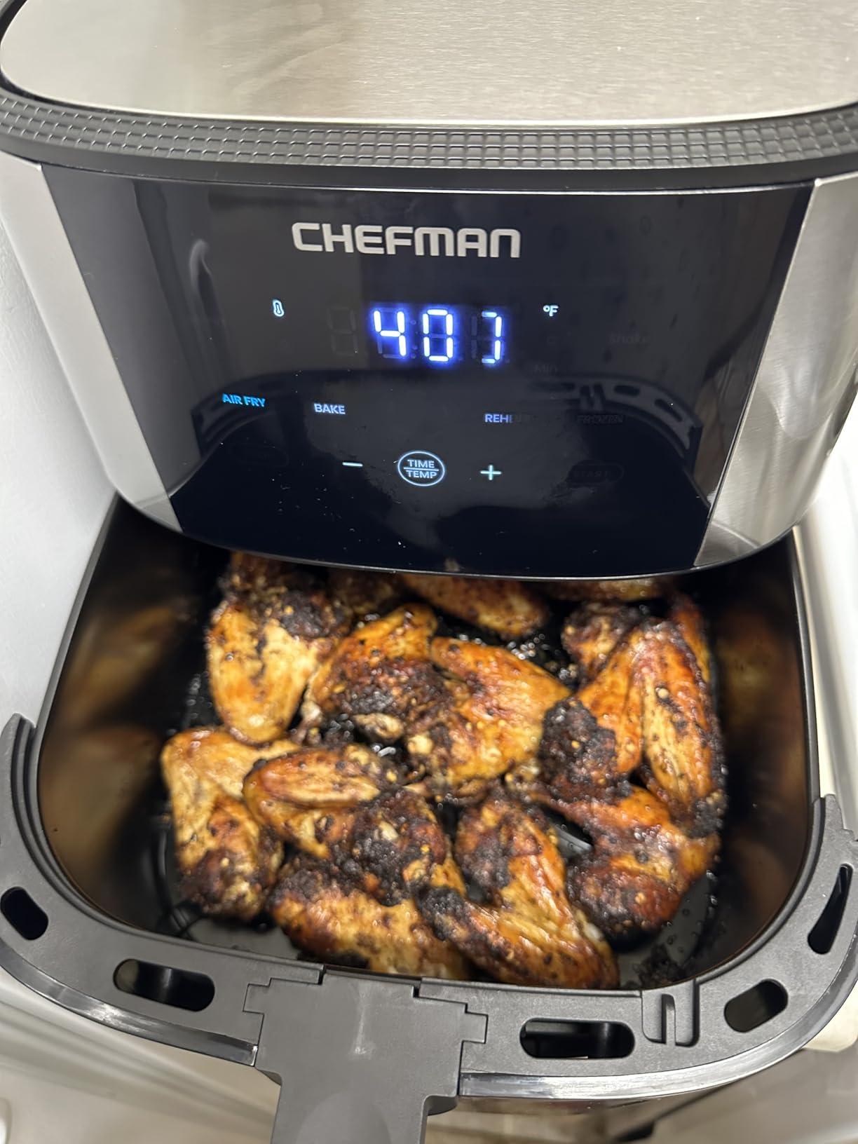 Chefman Air Fryer 8 Qt | TurboFry 4-in-1 with 450F Hi-Fry Option for Crispier Results | Air Fry, Bake, Dehydrate, Frozen | XL Nonstick Dishwasher-Safe Basket | Stainless Steel - Customer Photo 1