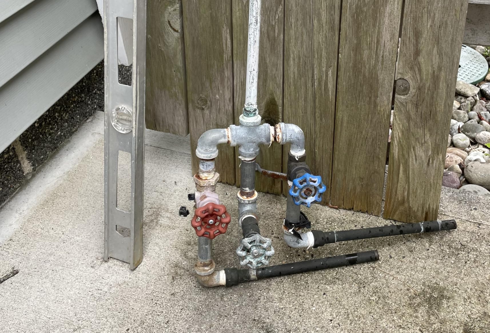 Artiwell Outdoor Shower Fixture System, with Rustproof Riser and Riser Extension, Double Handle Utility Shower Faucet with Showerhead and Soap Dish, Polished Chrome customer photo 2