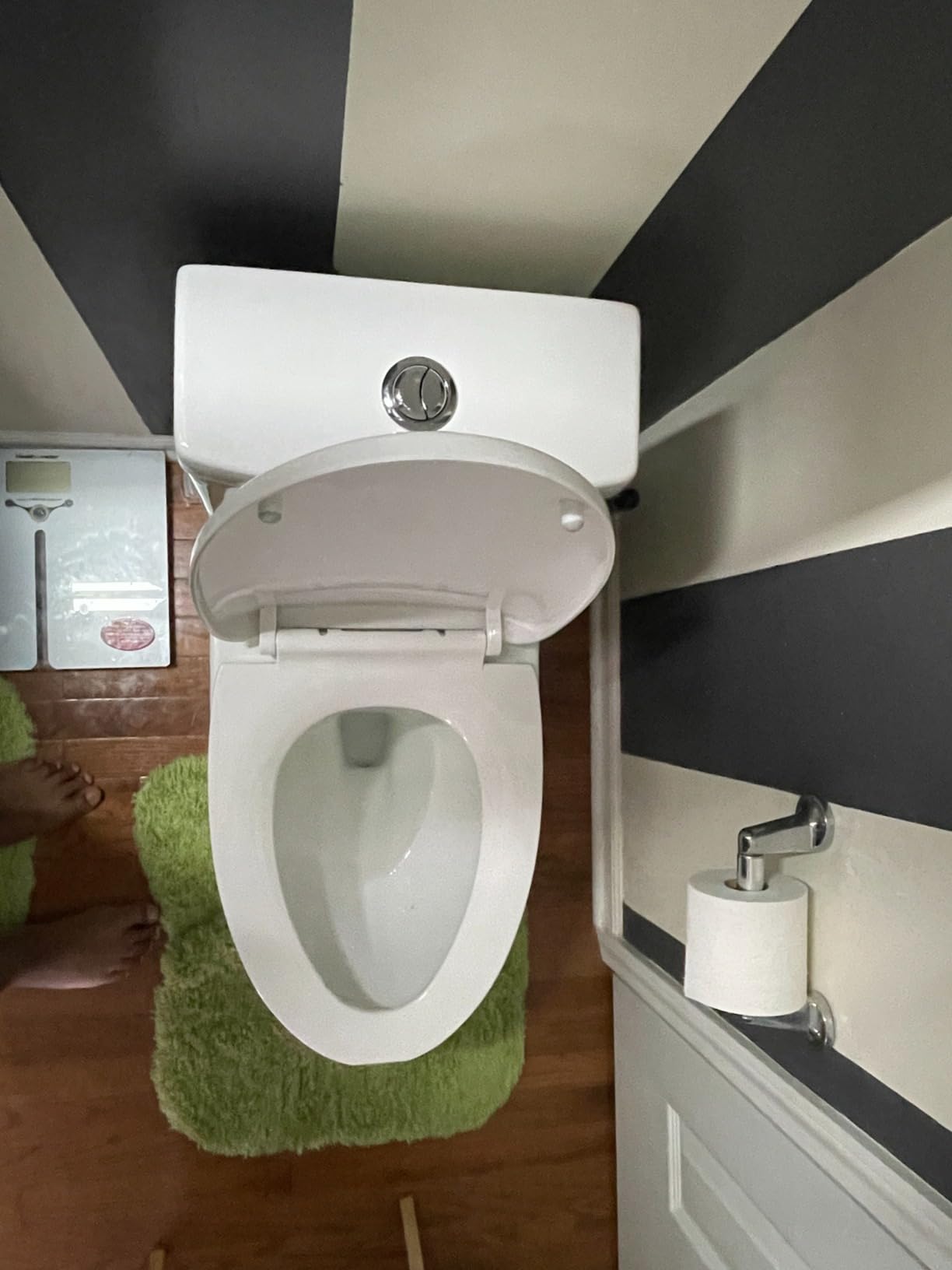 DeerValley One Piece Toilet DV-1F026 Elongated Toilet with Powerful Dual Flush 1.1/1.6 GPF Soft-Close Seat Standard Height Easy-Clean Skirted Design 12 DeerValley One Piece Toilet DV-1F026 Elongated Toilet with Powerful Dual Flush 1.1/1.6 GPF Soft-Close Seat Standard Height Easy-Clean Skirted Design 12