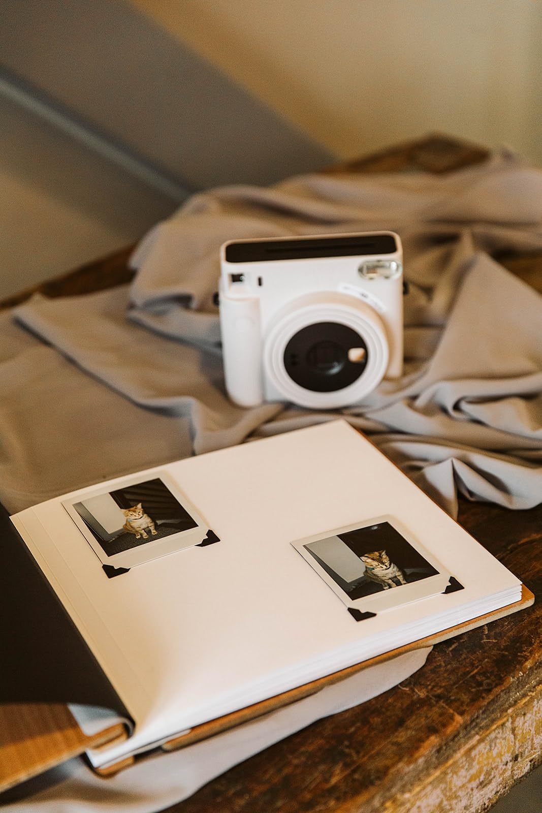 FUJIFILM Instax Square SQ1 Instant Camera - Chalk White Customer Review FUJIFILM Instax Square SQ1 Instant Camera - Chalk White - Customer Photo 2